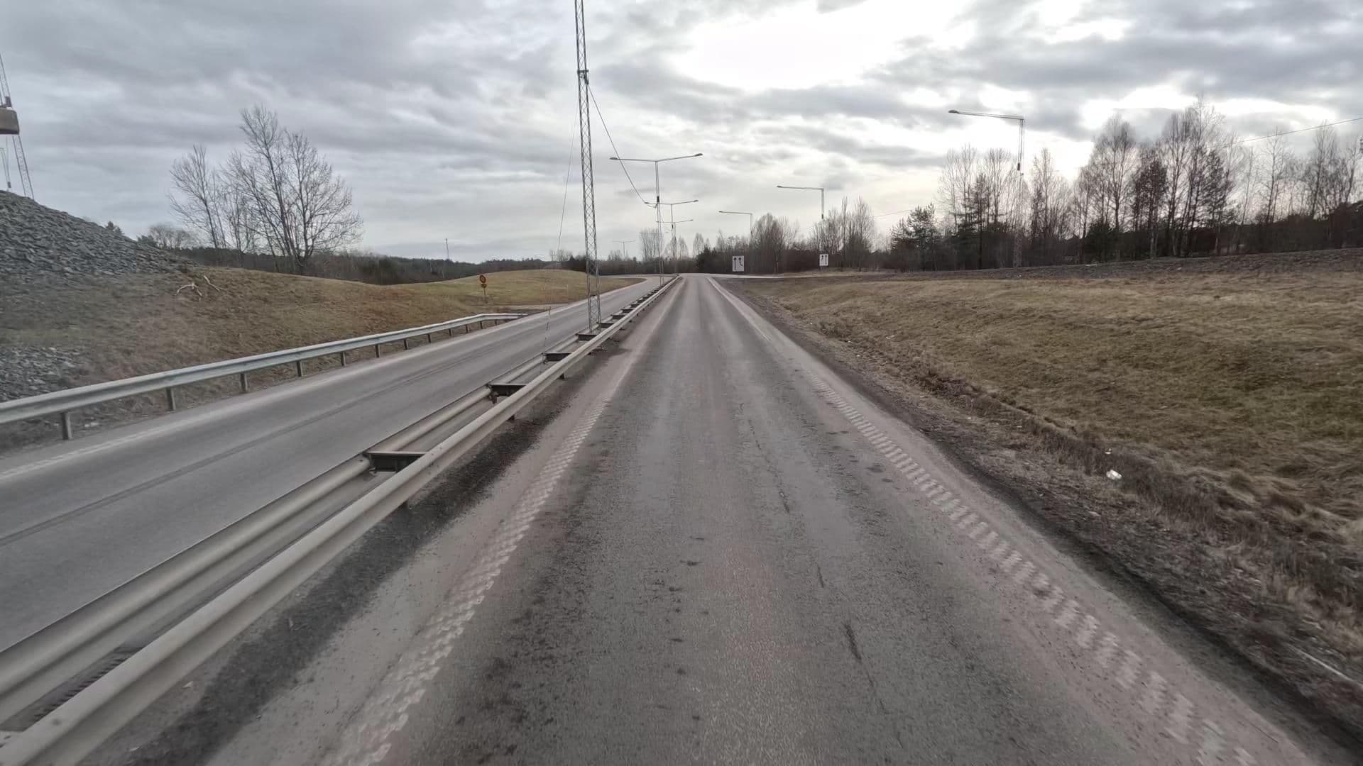 Street view near Eurostop Hotell & Restauranger, Rosersberg — © bct (CC BY-SA · Mapillary)