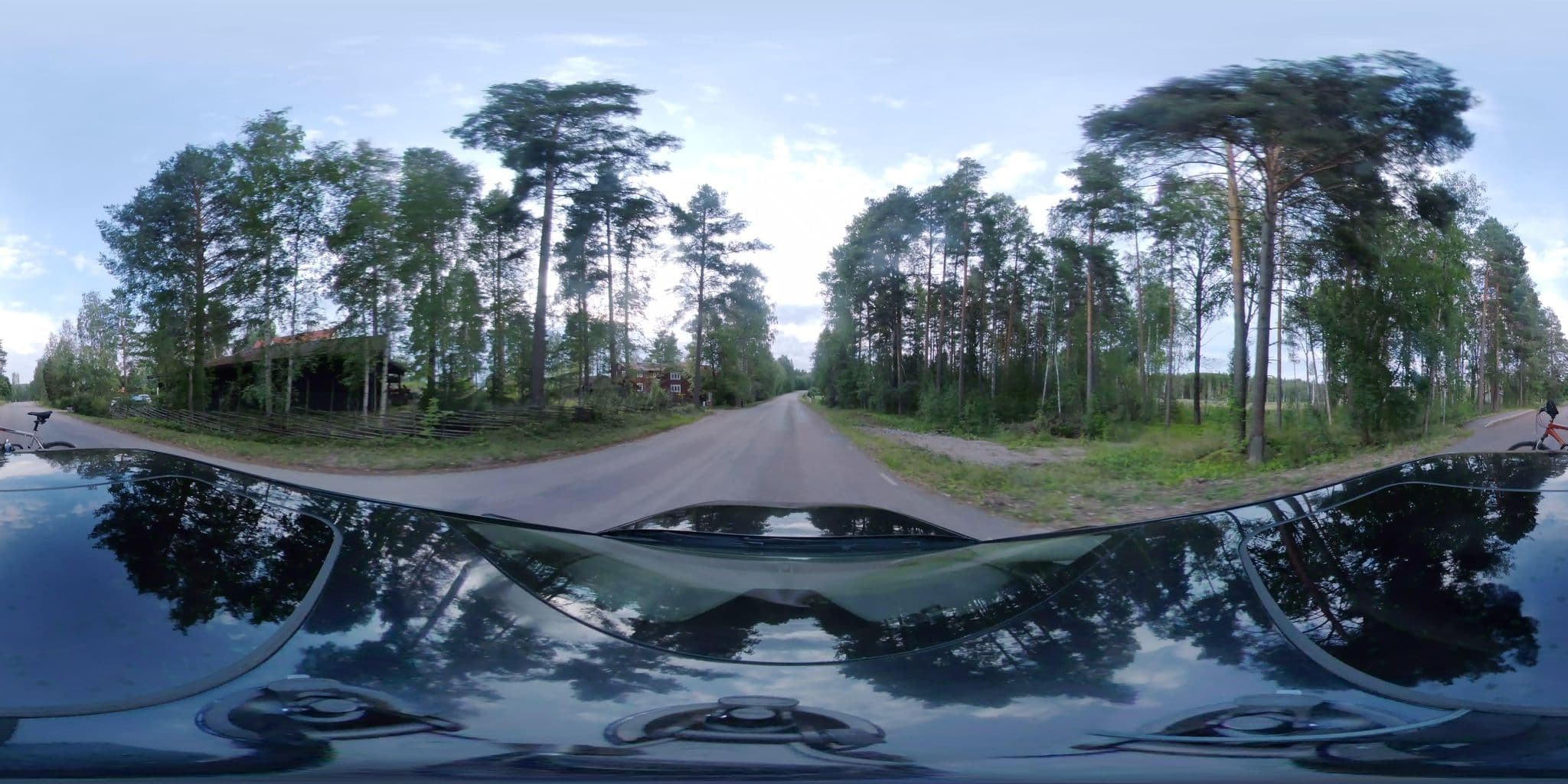 Street view near Varpan Bed and Breakfast, Falun — © bruno360 (CC BY-SA · Mapillary)