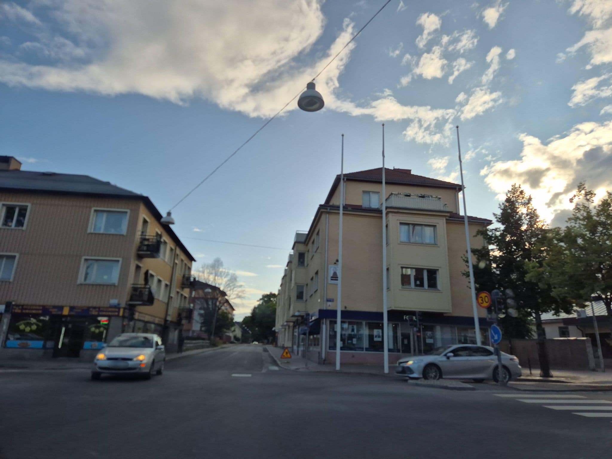 Street view near Borlänge huone 140, Borlänge — © jopparn (CC BY-SA · Mapillary)
