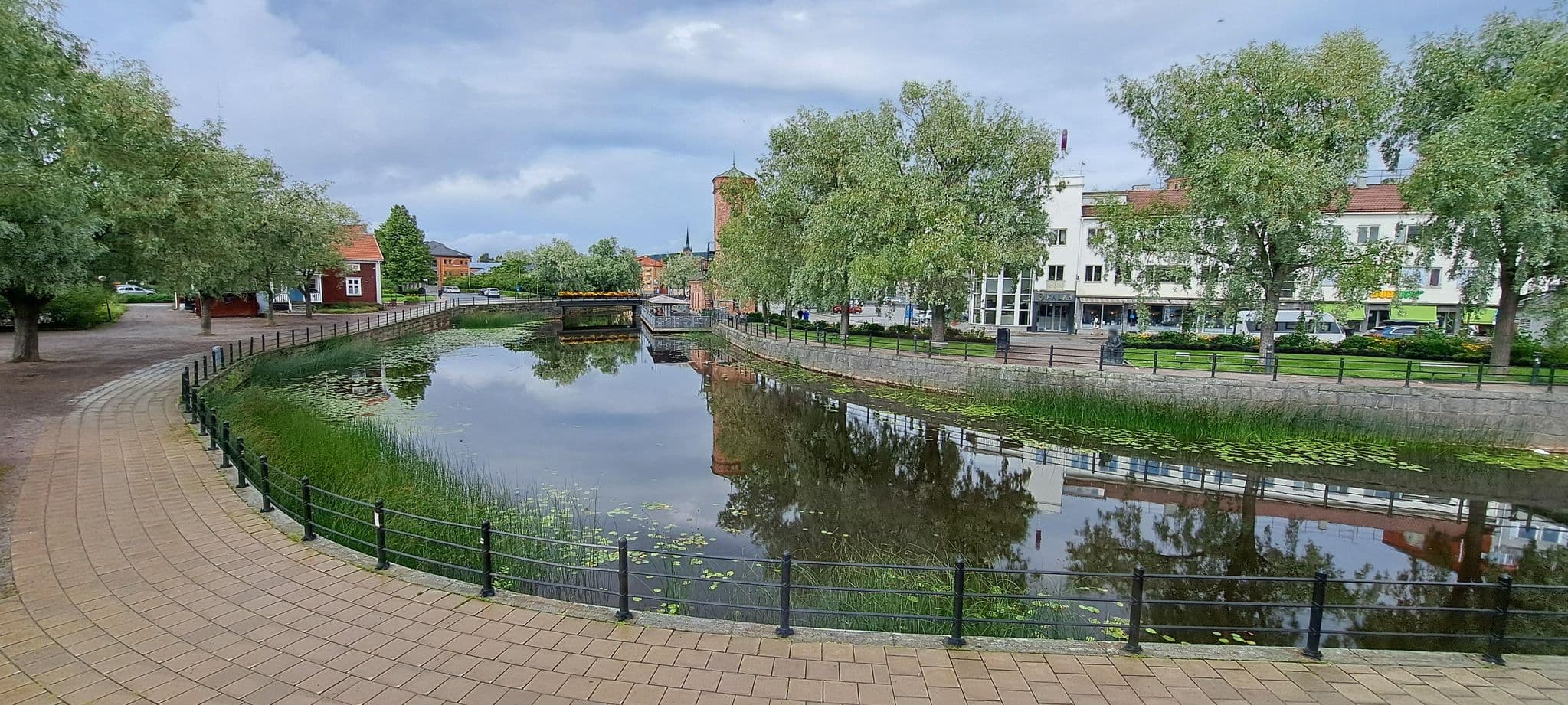 Street view near Hantverksbyn, Falun — © bruno360 (CC BY-SA · Mapillary)