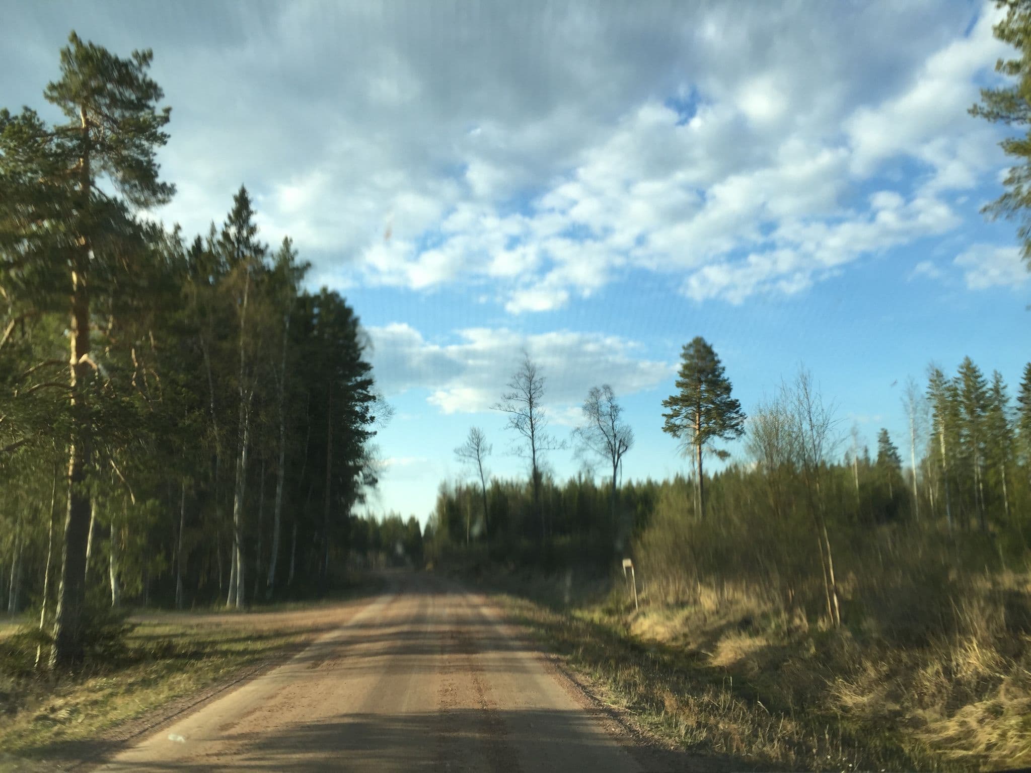 Street view near Brasjön, Siljansnäs — © perelo (CC BY-SA · Mapillary)