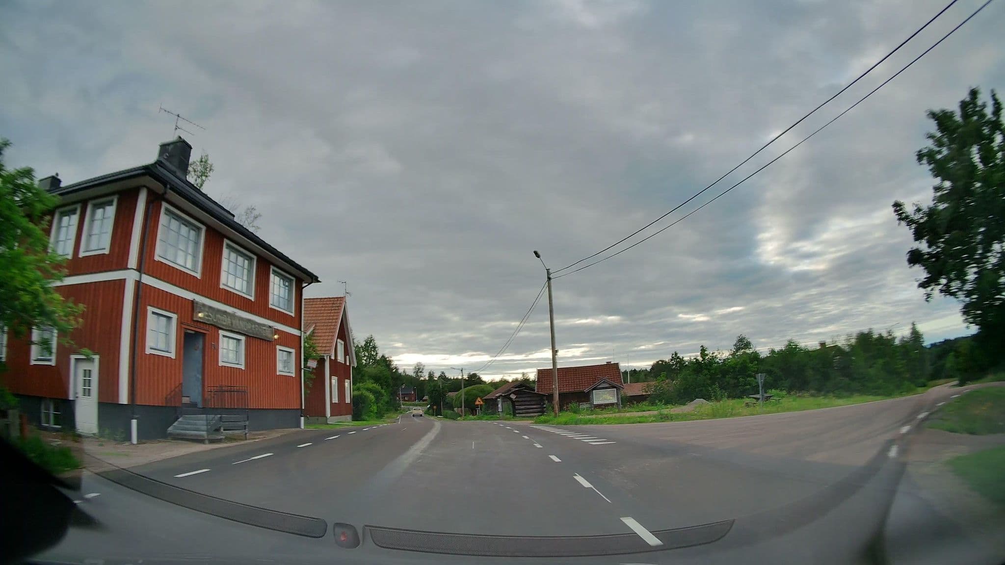 Street view near Gesunda Vandrarhem, Mora — © bruno360 (CC BY-SA · Mapillary)