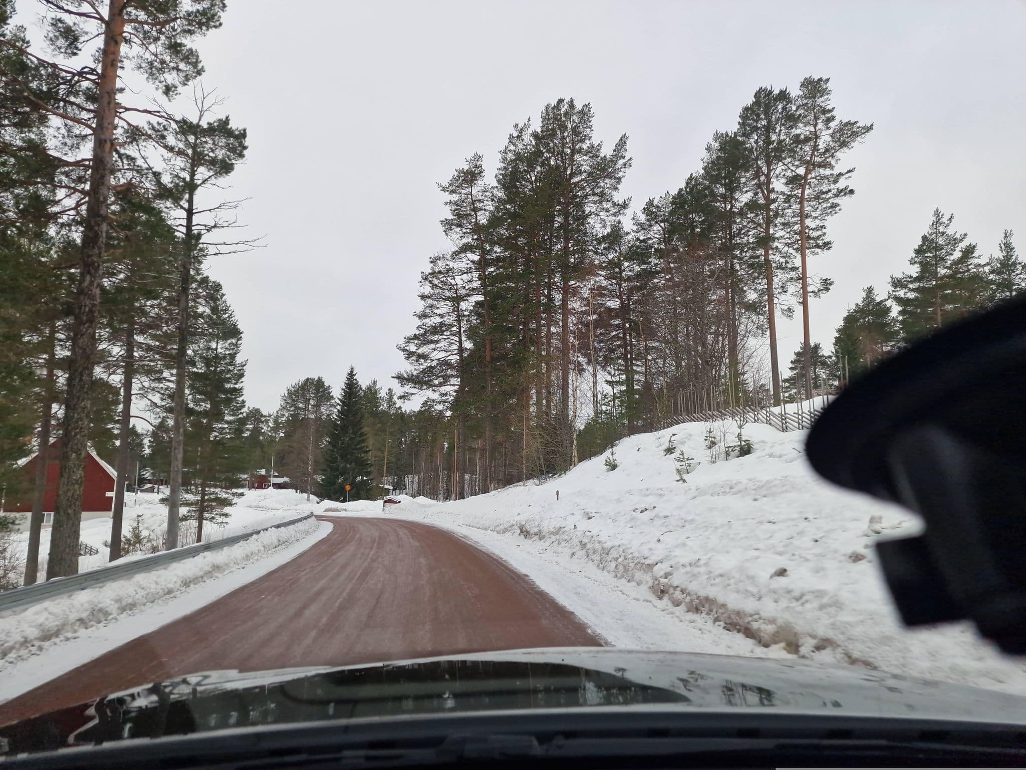 Street view near Schweden Aktiv Camp (Gästhus Nornäs), Älvdalen — © fikafredrik (CC BY-SA · Mapillary)