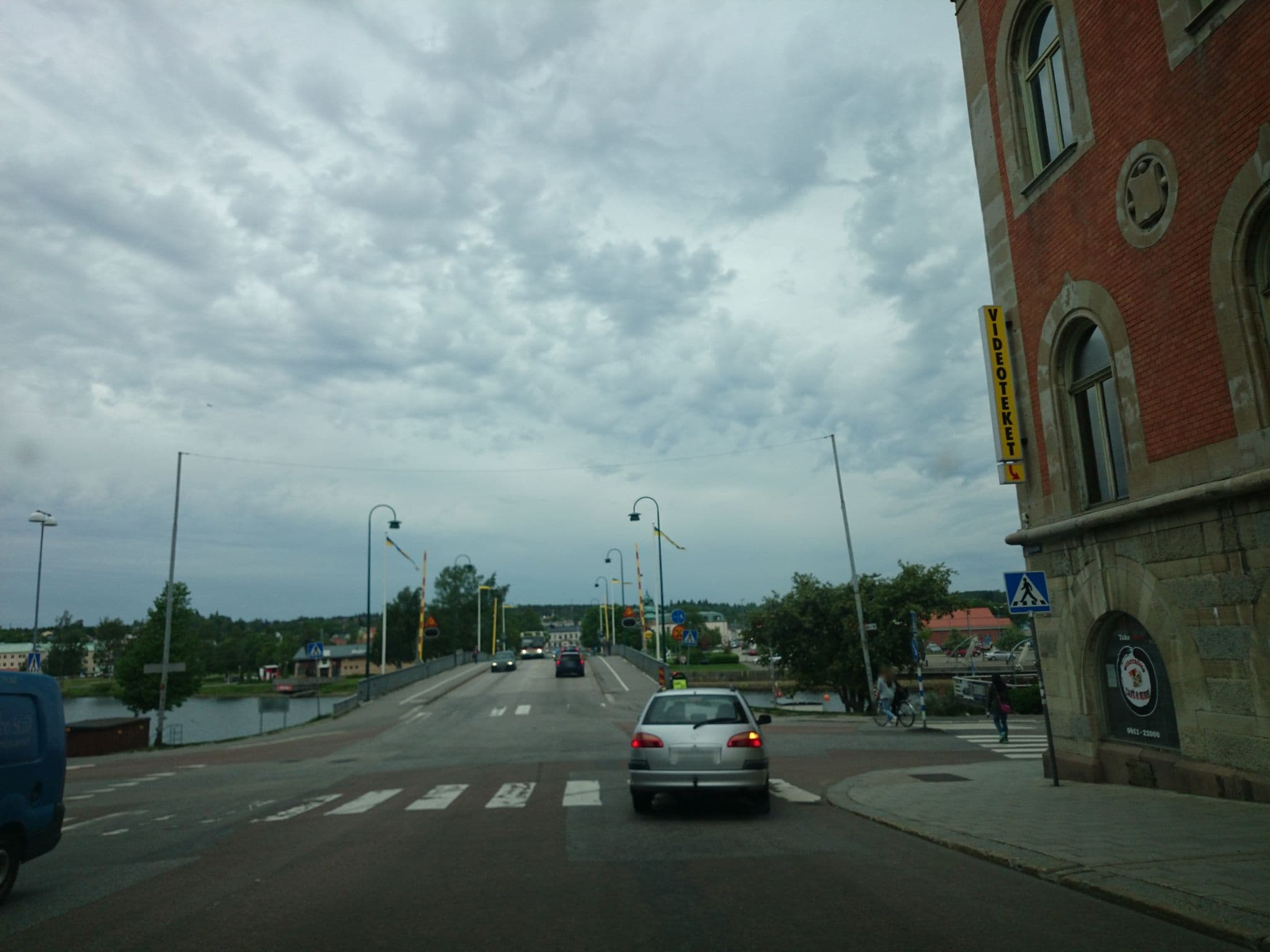 Street view near Hotell och vandrarhem Mitti, Härnösand — © blajo (CC BY-SA · Mapillary)