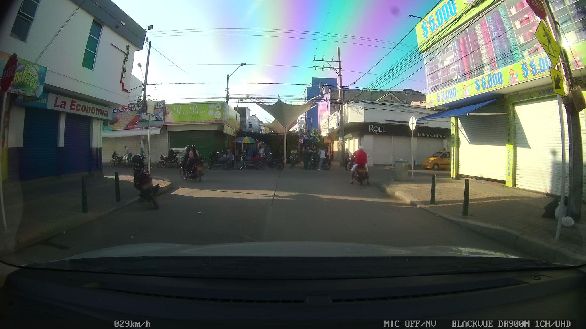 Street view near Hotel La Cabaña, Montería — © kaart_2 (CC BY-SA · Mapillary)