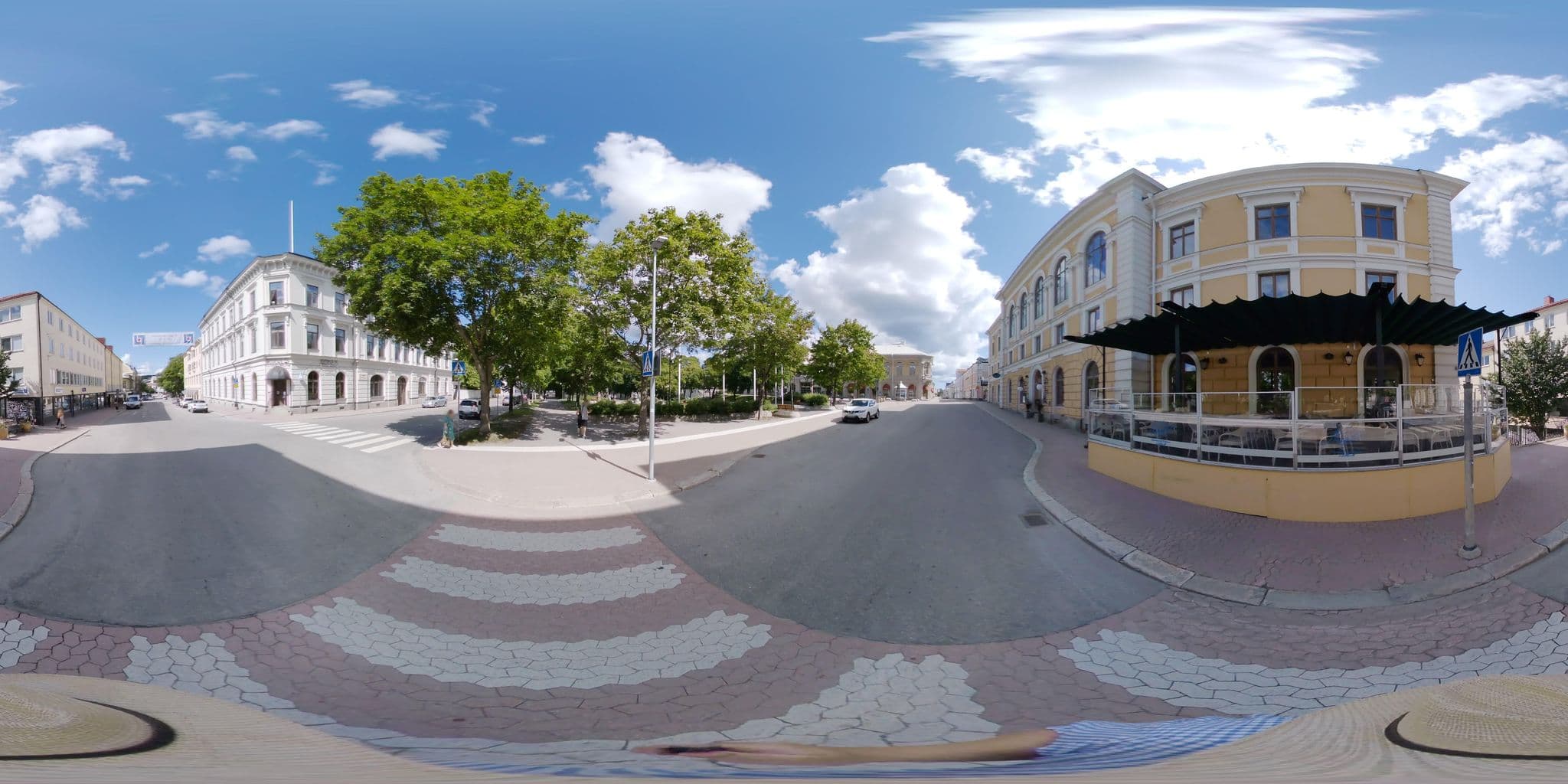 Street view near Nya Stadt Hudik, Hudiksvall — © bruno360 (CC BY-SA · Mapillary)