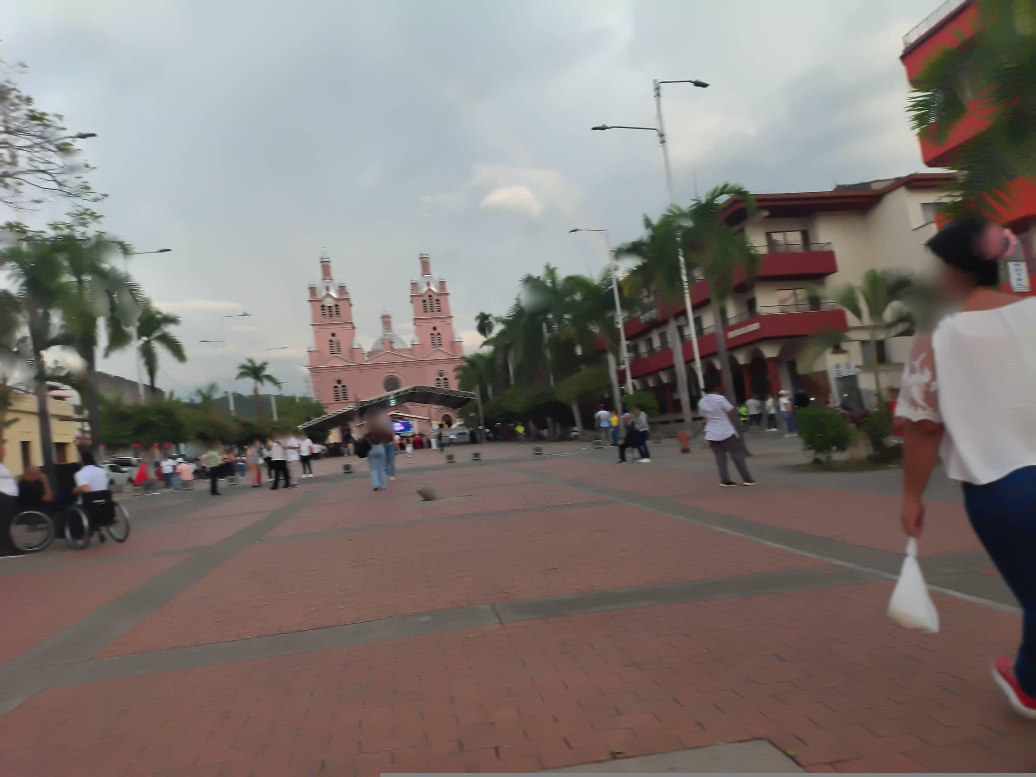 Street view near Hotel piaza, Guadalajara de Buga — © Empanada (CC BY-SA · Mapillary)