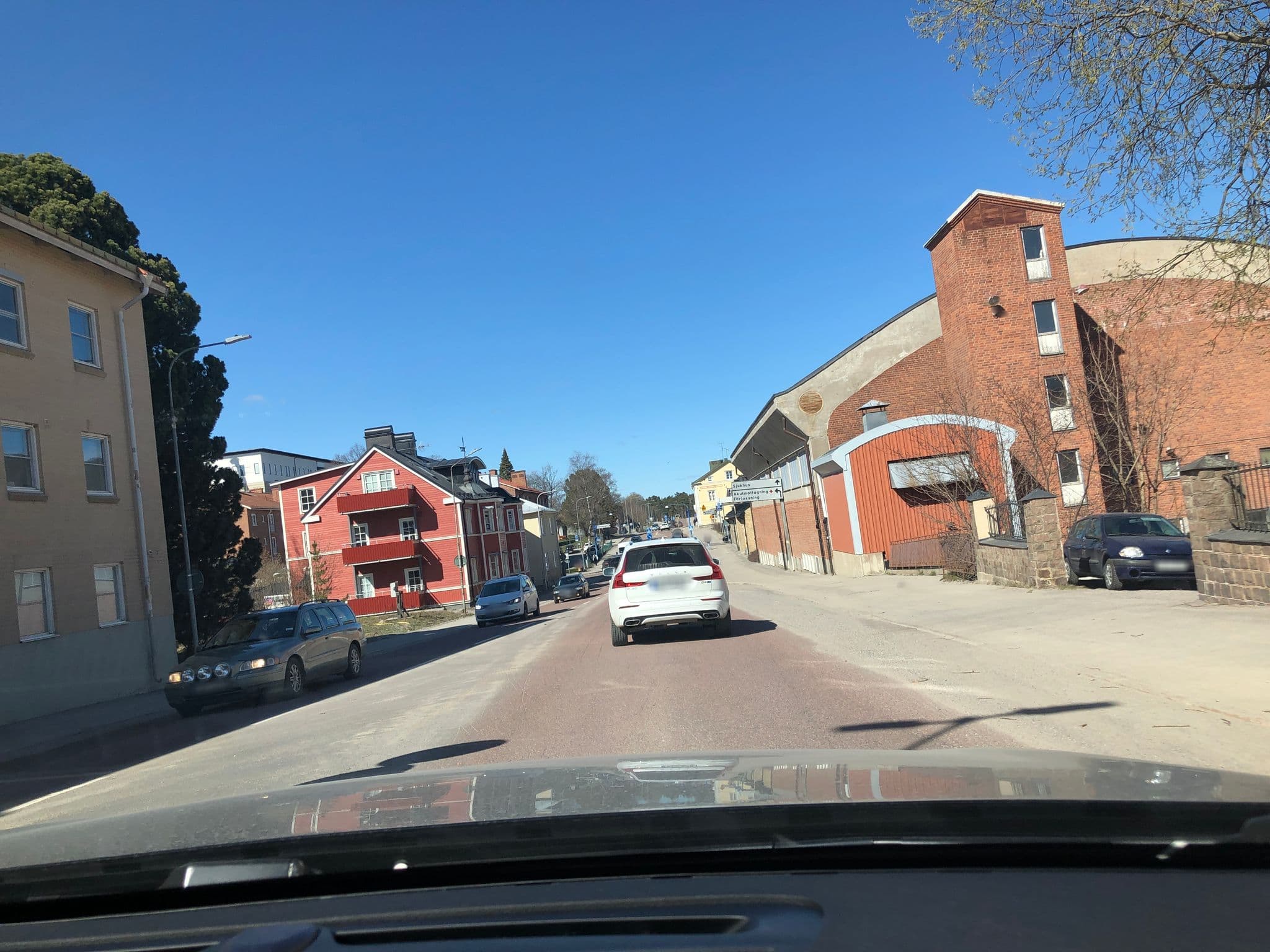 Street view near Börje Nordin Hotell, Hudiksvall — © adville (CC BY-SA · Mapillary)