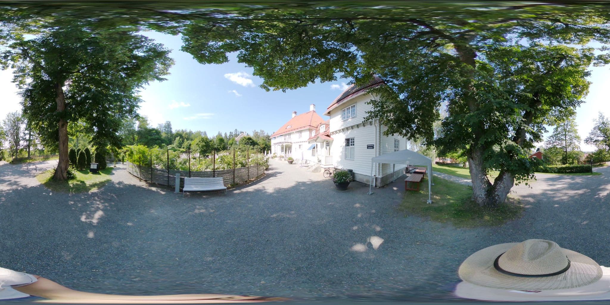Street view near Wij Trädgårdar, Ockelbo — © bruno360 (CC BY-SA · Mapillary)