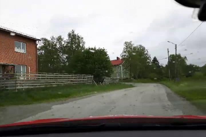 Street view near Vindarnás Hund & Kattcenter, Brunflo — © roadroid (CC BY-SA · Mapillary)