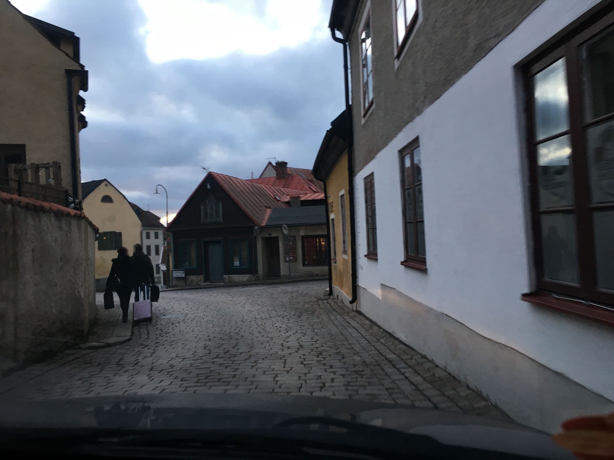 Street view near Svarta Pirogen Bed & Breakfast, Visby — © visbystar (CC BY-SA · Mapillary)