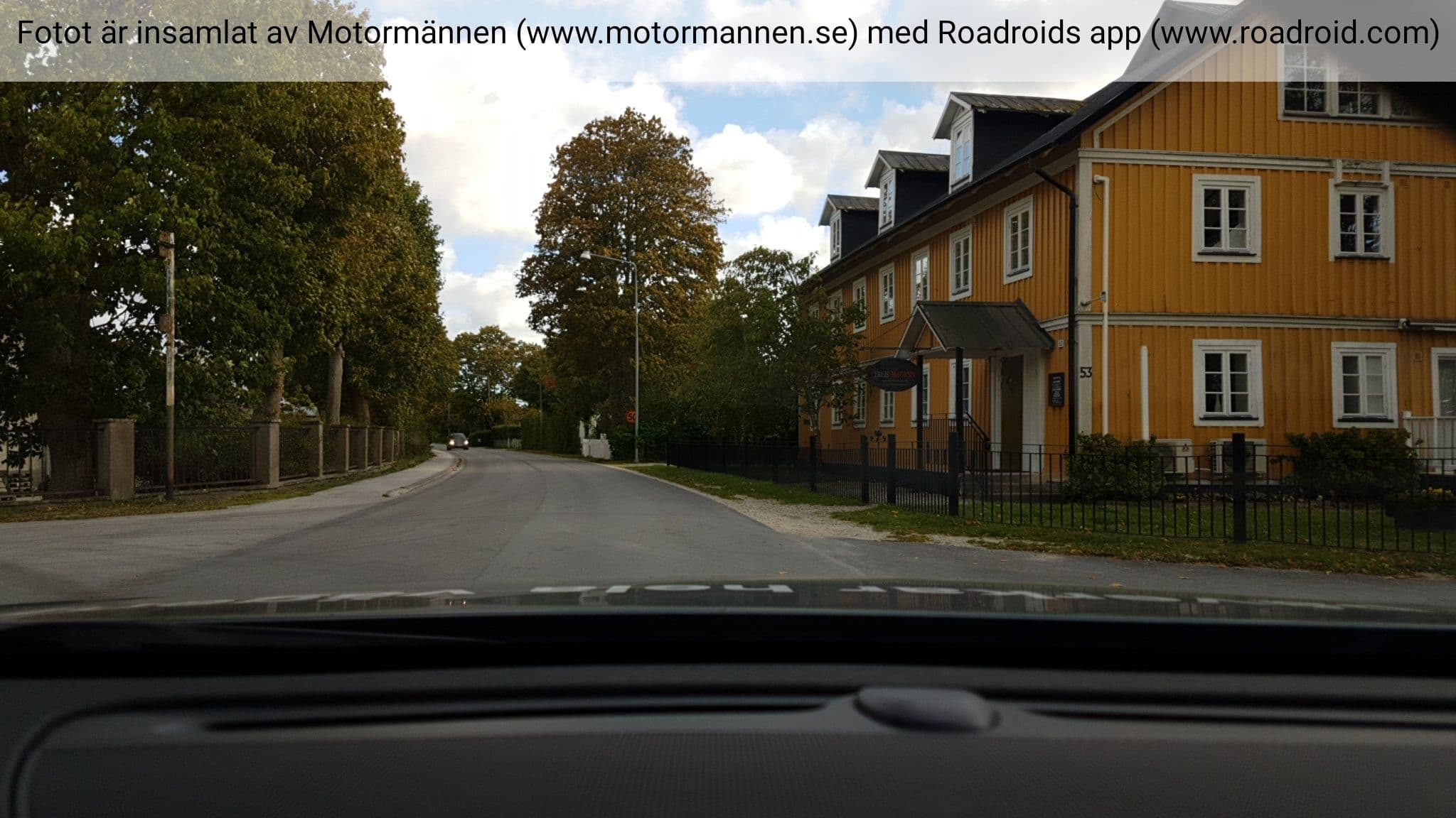 Street view near Frejs Magasin B & B, Hemse — © roadroid (CC BY-SA · Mapillary)