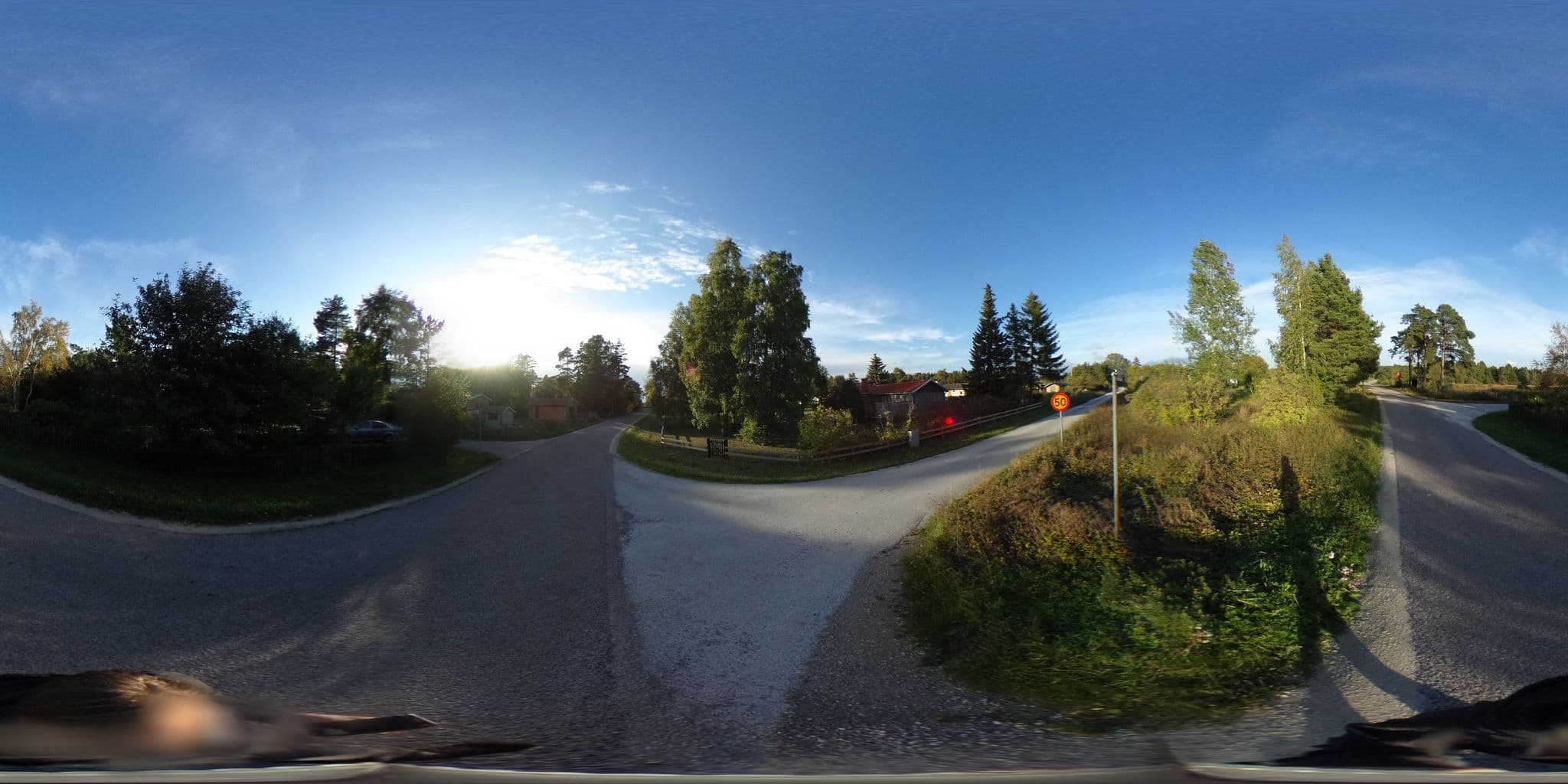 Street view near Gutestugorna, Klintehamn — © ainali (CC BY-SA · Mapillary)