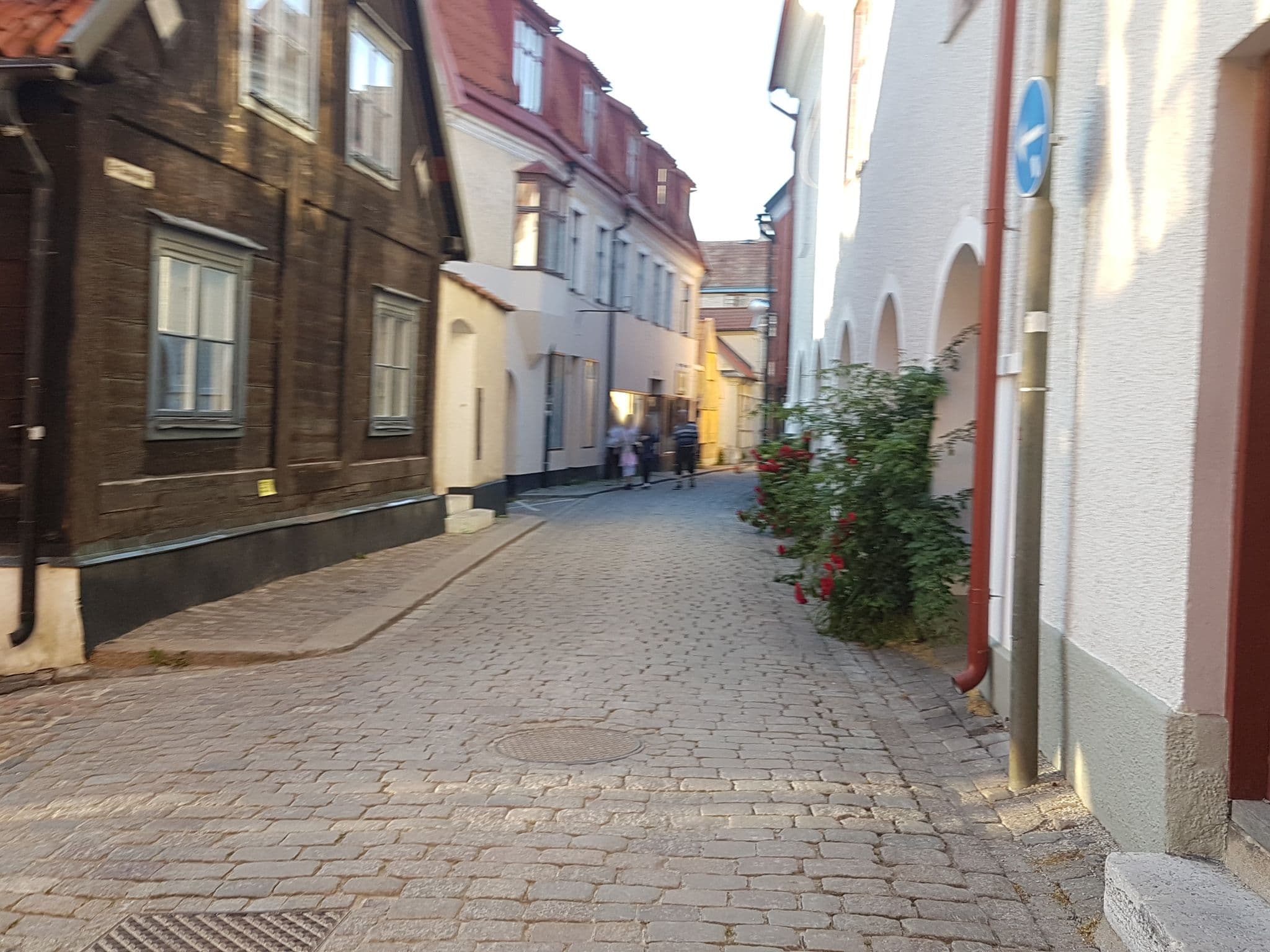 Street view near Visby Logi & Vandrarhem St: Hansgatan, Visby — © jopparn (CC BY-SA · Mapillary)