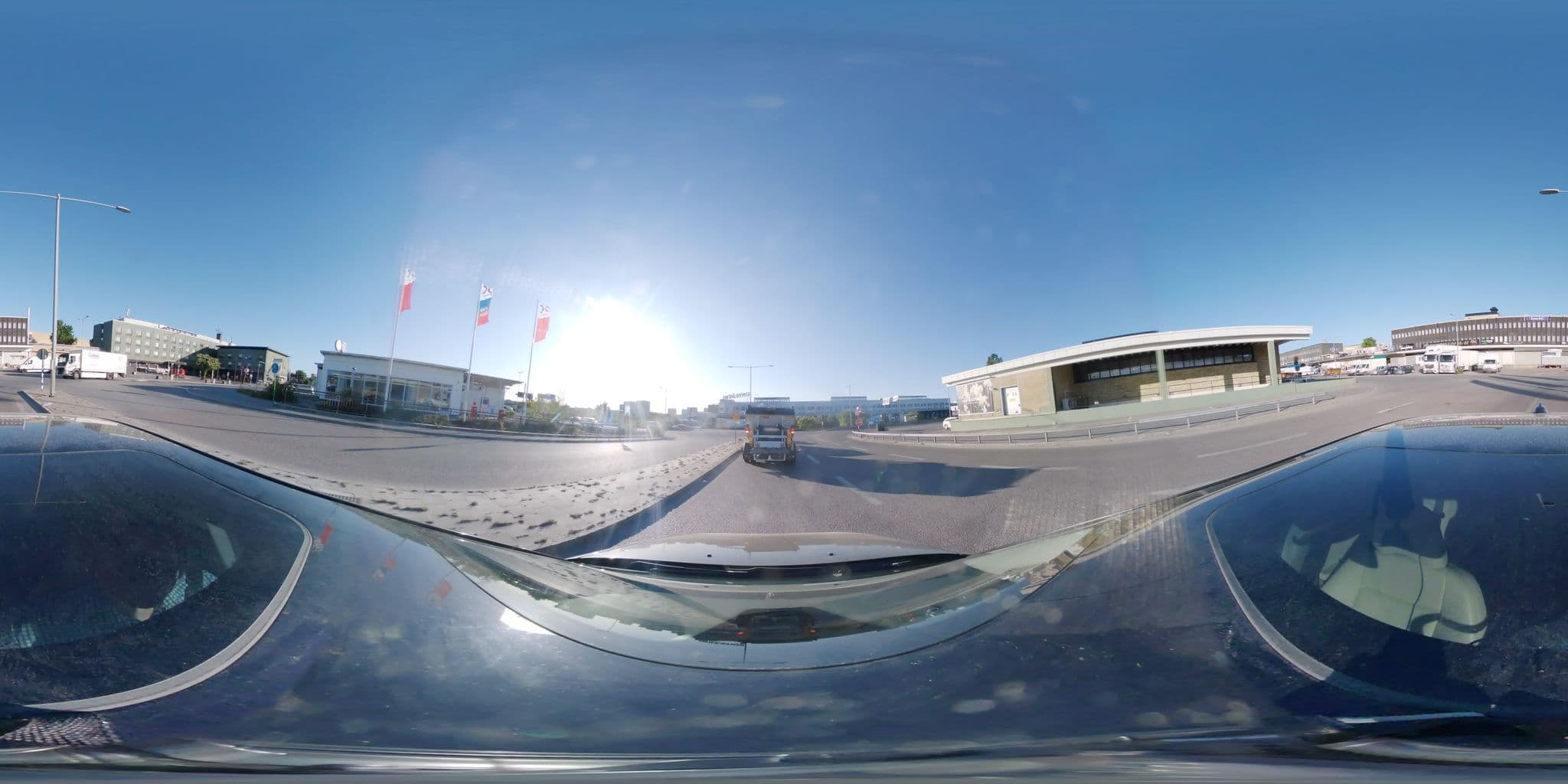 Street view near Brunnby Hotel, Årsta — © bruno360 (CC BY-SA · Mapillary)