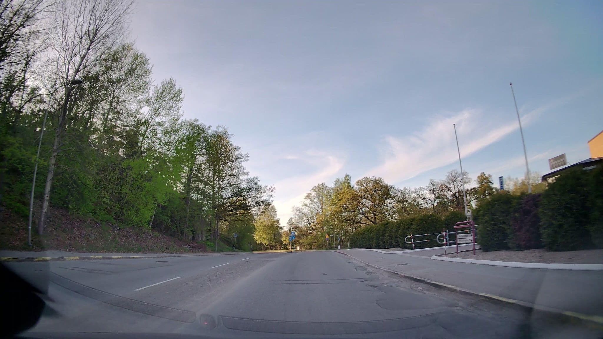 Street view near Farsta Strand Hotel & Conference, Älta — © bruno360 (CC BY-SA · Mapillary)