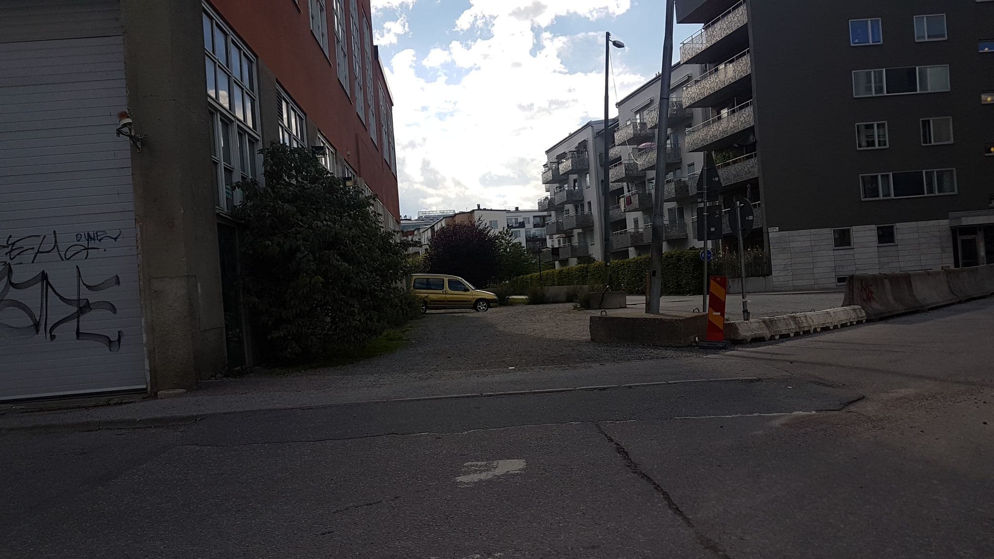 Street view near Unity Hammarby Sjöstad, Södermalm — © haxpett (CC BY-SA · Mapillary)