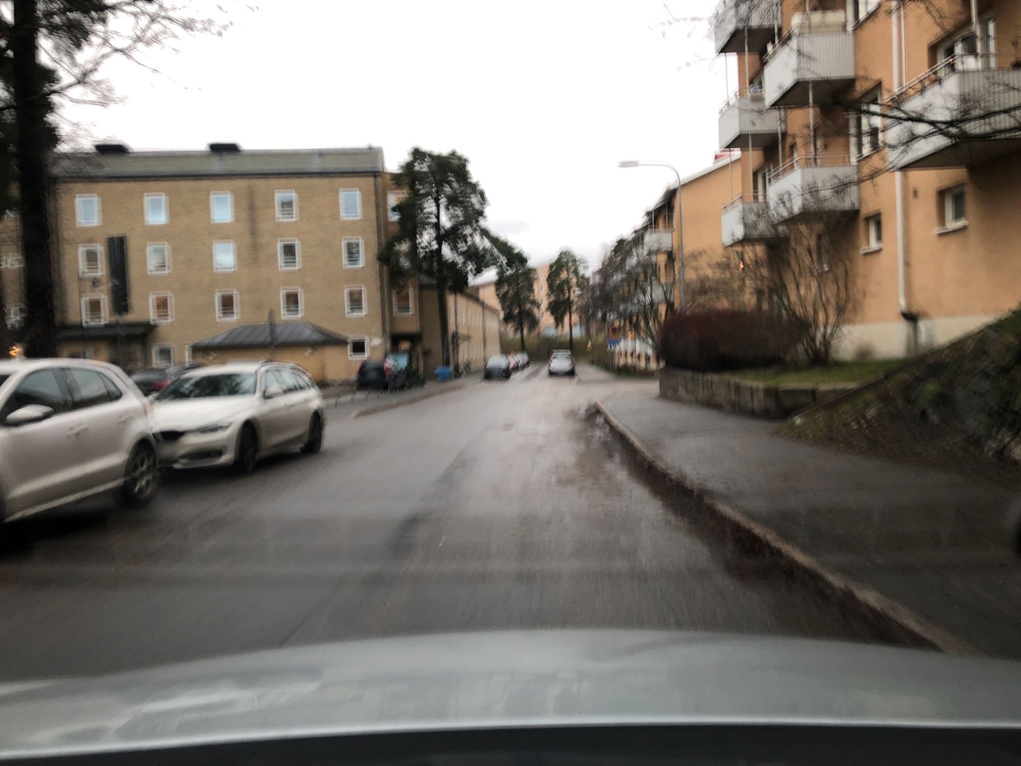 Street view near Villans Design, Årsta — © fredillary (CC BY-SA · Mapillary)