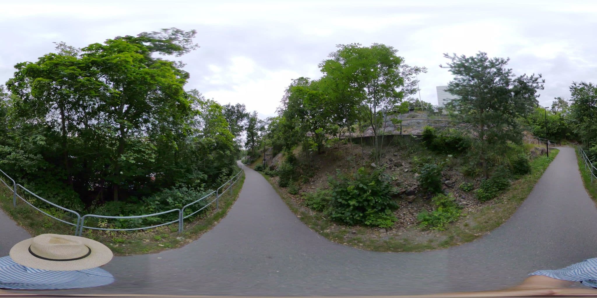 Street view near Hotel Kvarnholmen, Nacka — © bruno360 (CC BY-SA · Mapillary)