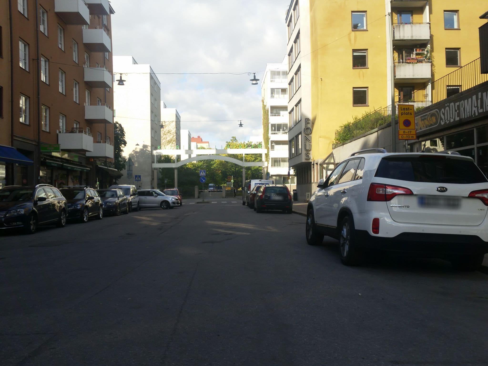 Street view near Tjustgatan Bed&Breakfast, Södermalm — © haxpett (CC BY-SA · Mapillary)