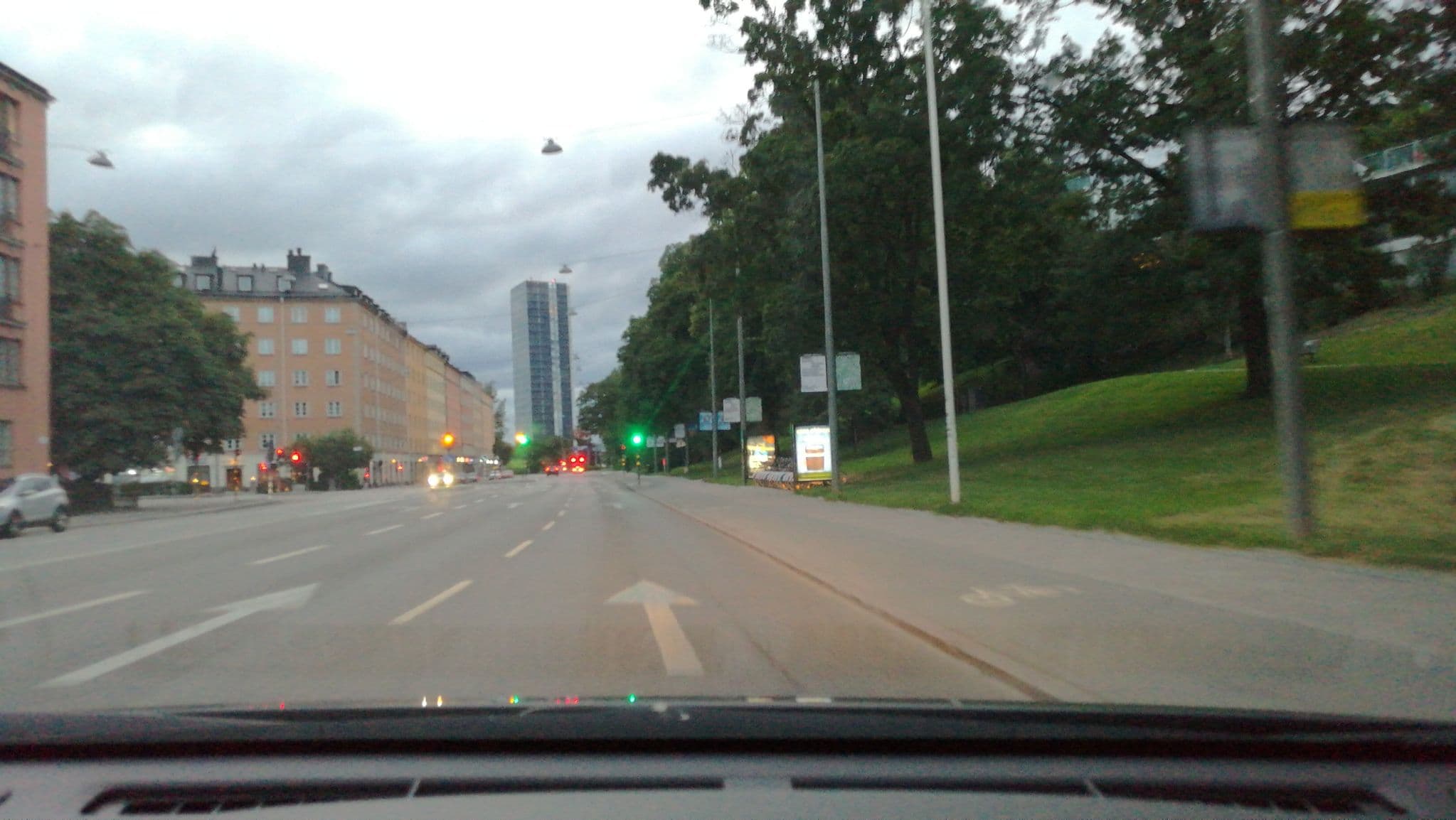 Street view near Vanadis Hotell, Vasastaden — © pjano (CC BY-SA · Mapillary)