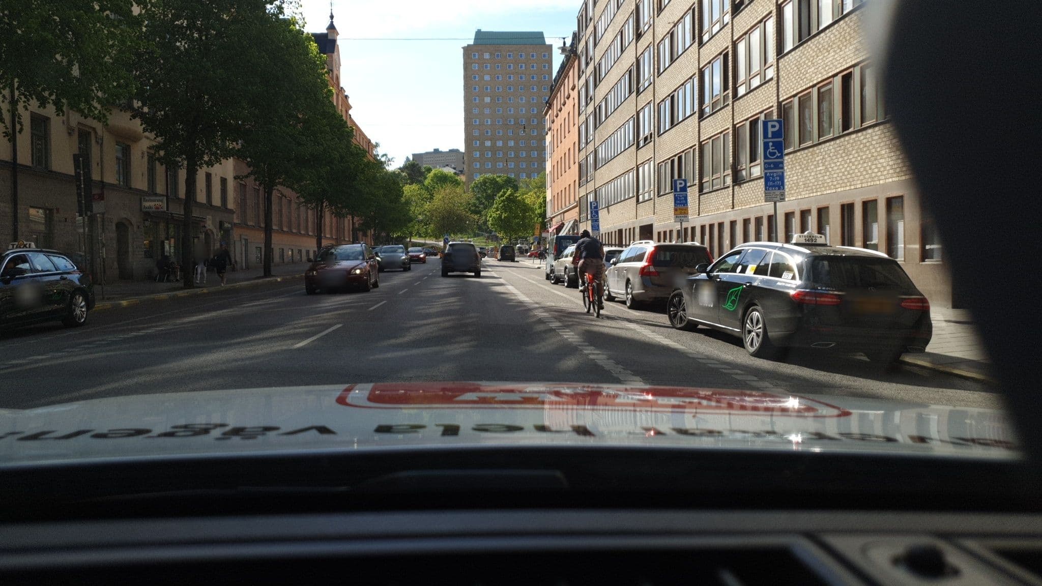 Street view near Central Europe Apartments - Kungsholmen, Kungsholmen — © roadroid (CC BY-SA · Mapillary)