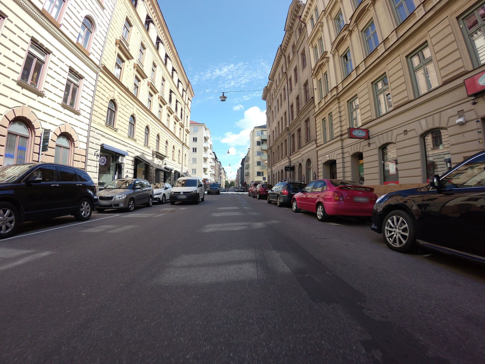 Street view near Hotel Brunnen, Vasastaden — © andreas_p (CC BY-SA · Mapillary)