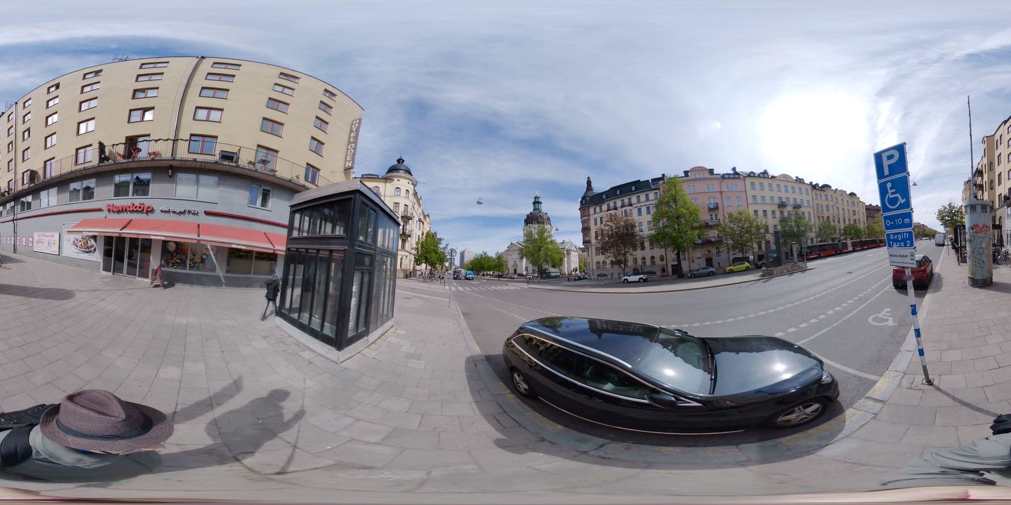 Street view near Hotel Oden, Vasastaden — © bruno360 (CC BY-SA · Mapillary)