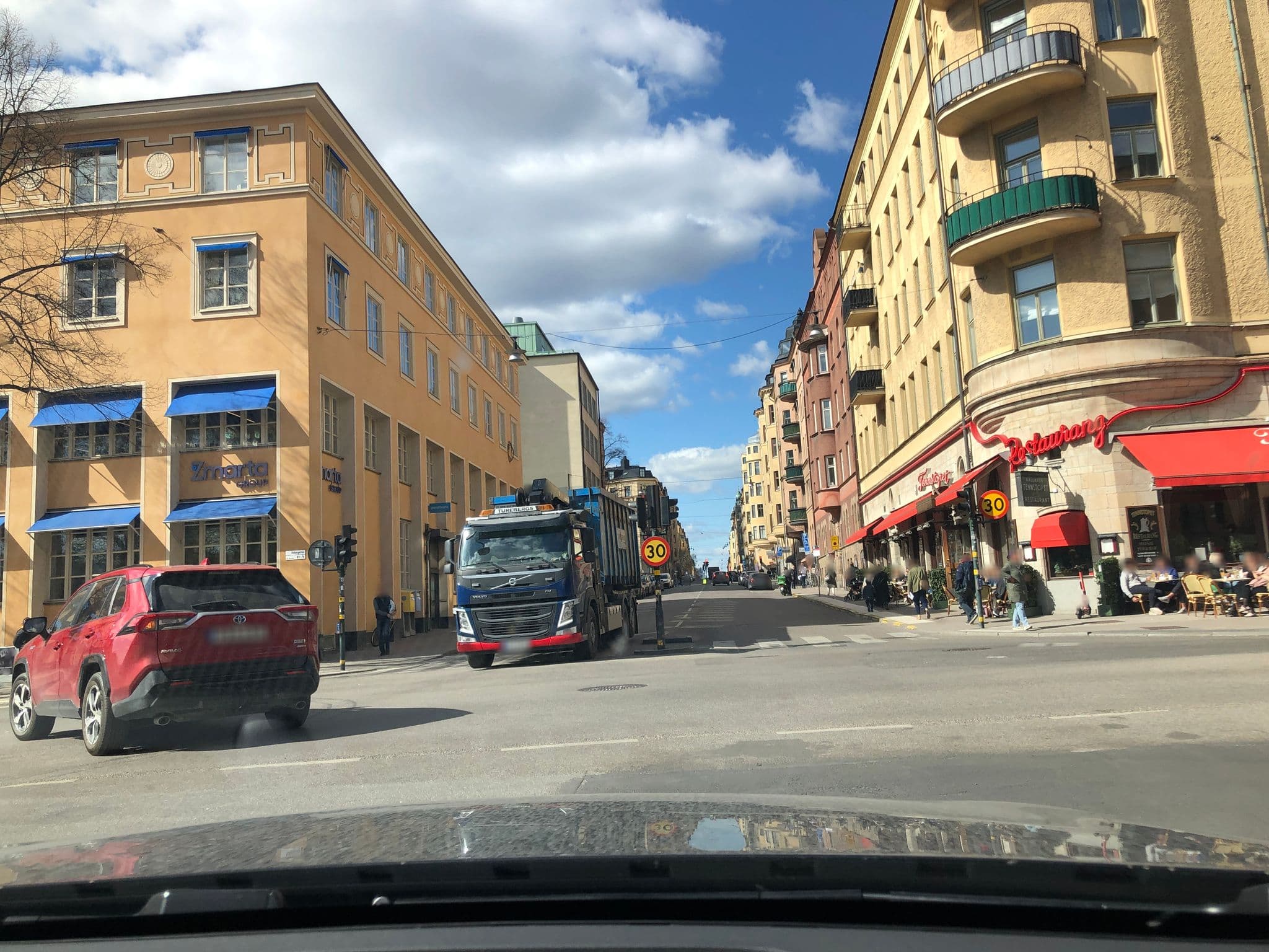 Street view near Citylocations B&B, Kungsholmen — © adville (CC BY-SA · Mapillary)