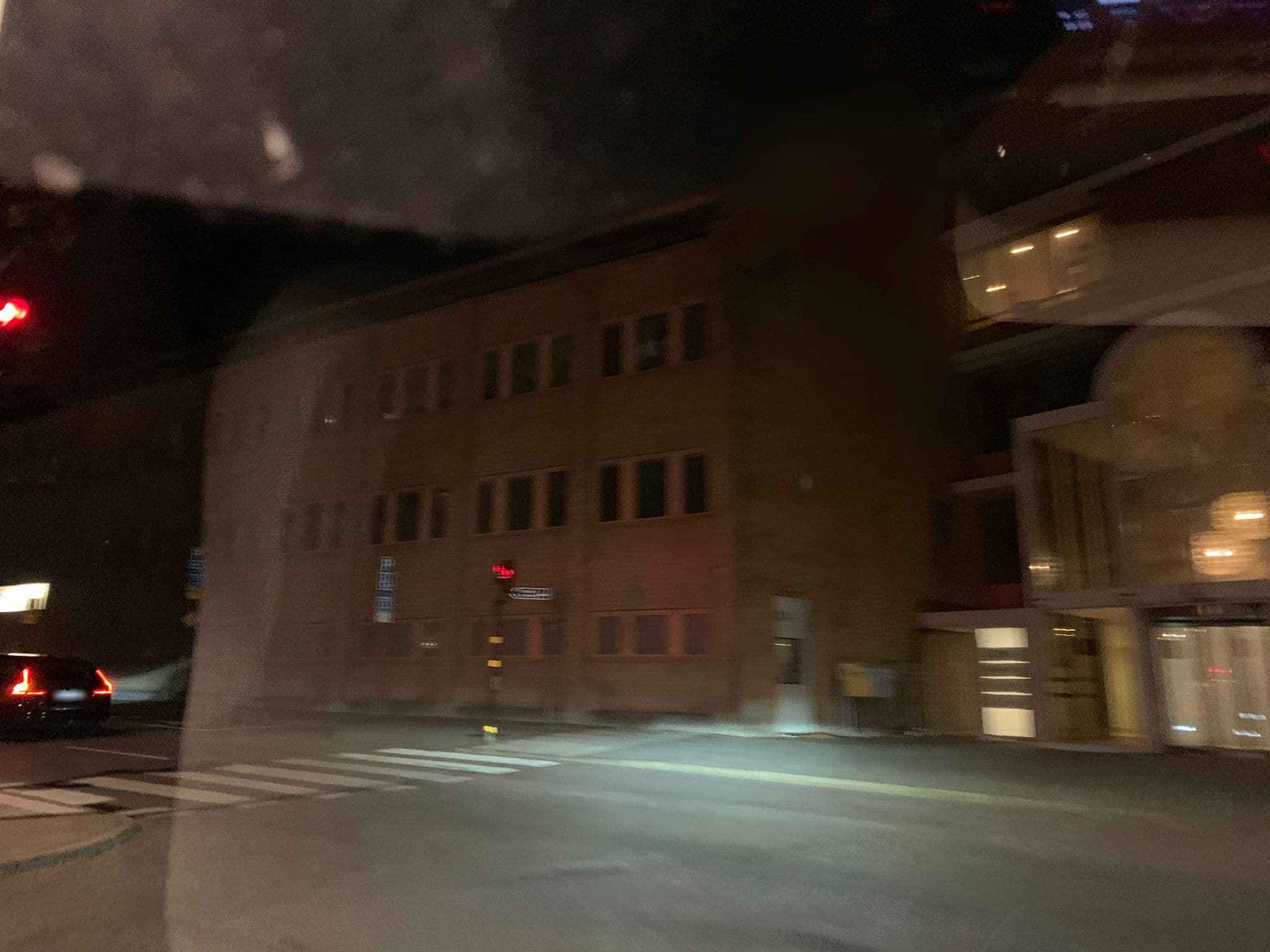 Street view near Kontorshotellet Hyrkontor.com Sverige, Östermalm — © lwilson (CC BY-SA · Mapillary)