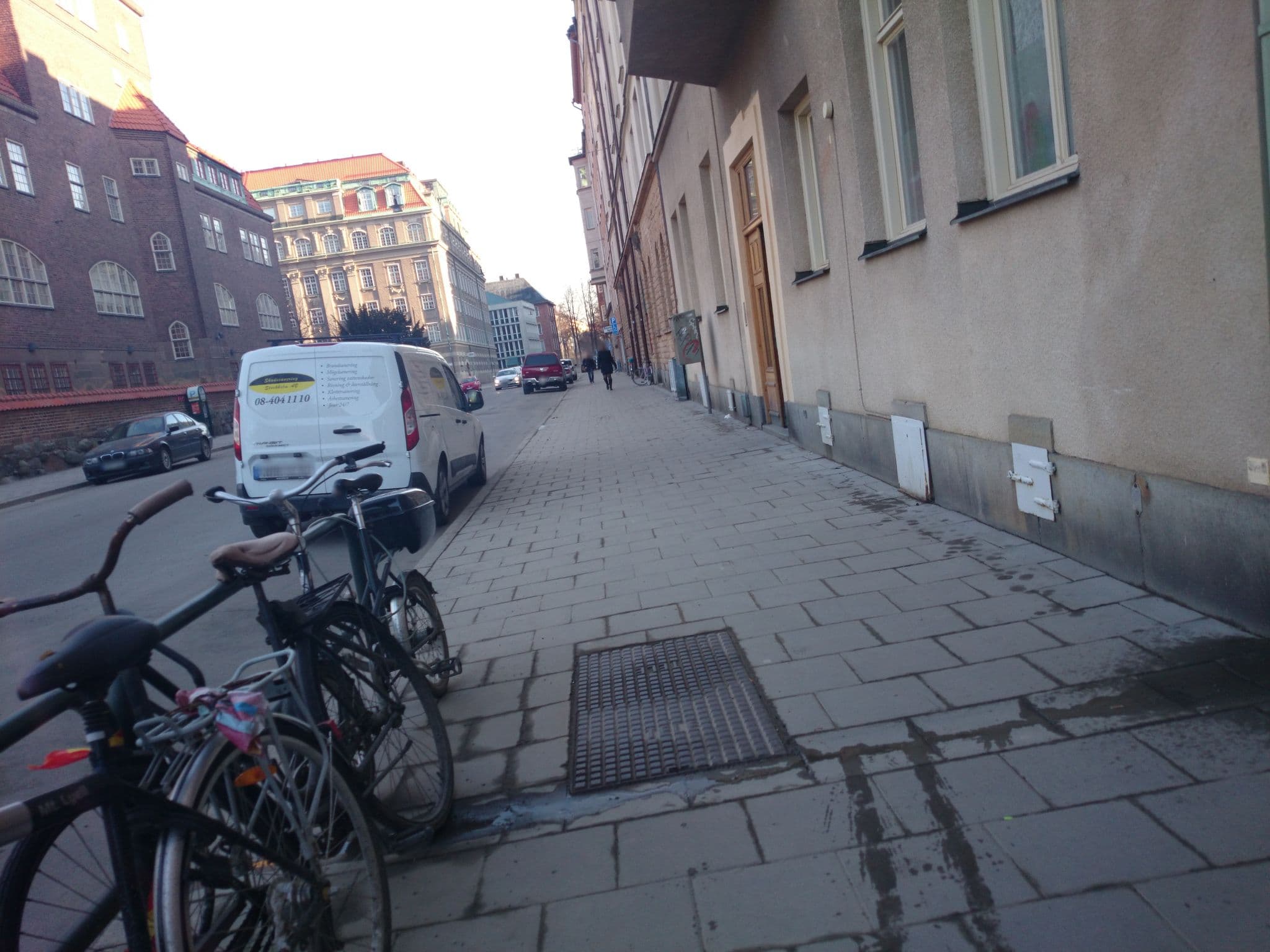 Street view near Lucky Ventures, Östermalm — © peterneubauer (CC BY-SA · Mapillary)