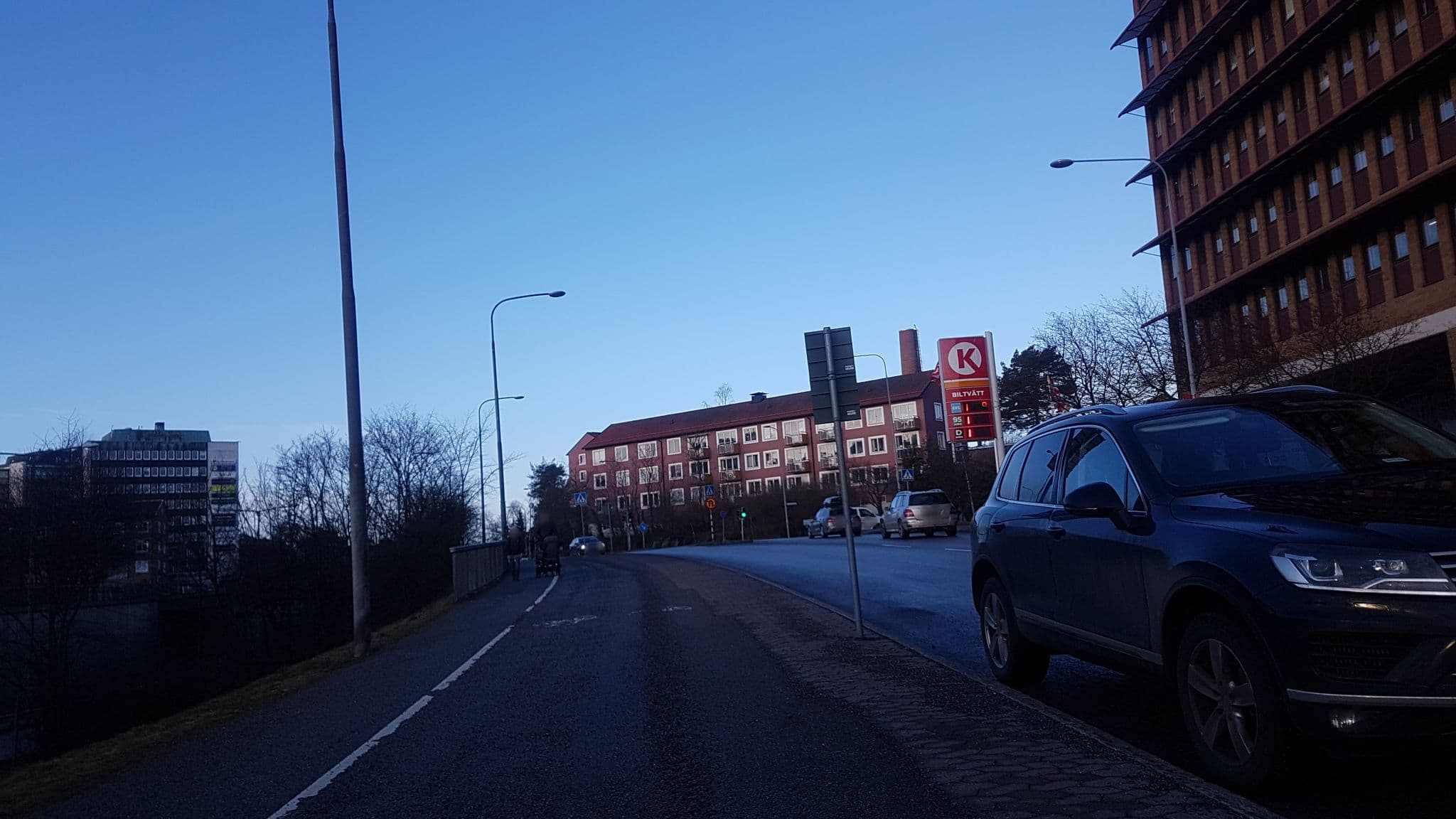 Street view near LA Hotel Lidingo Arena, Lidingö — © haxpett (CC BY-SA · Mapillary)