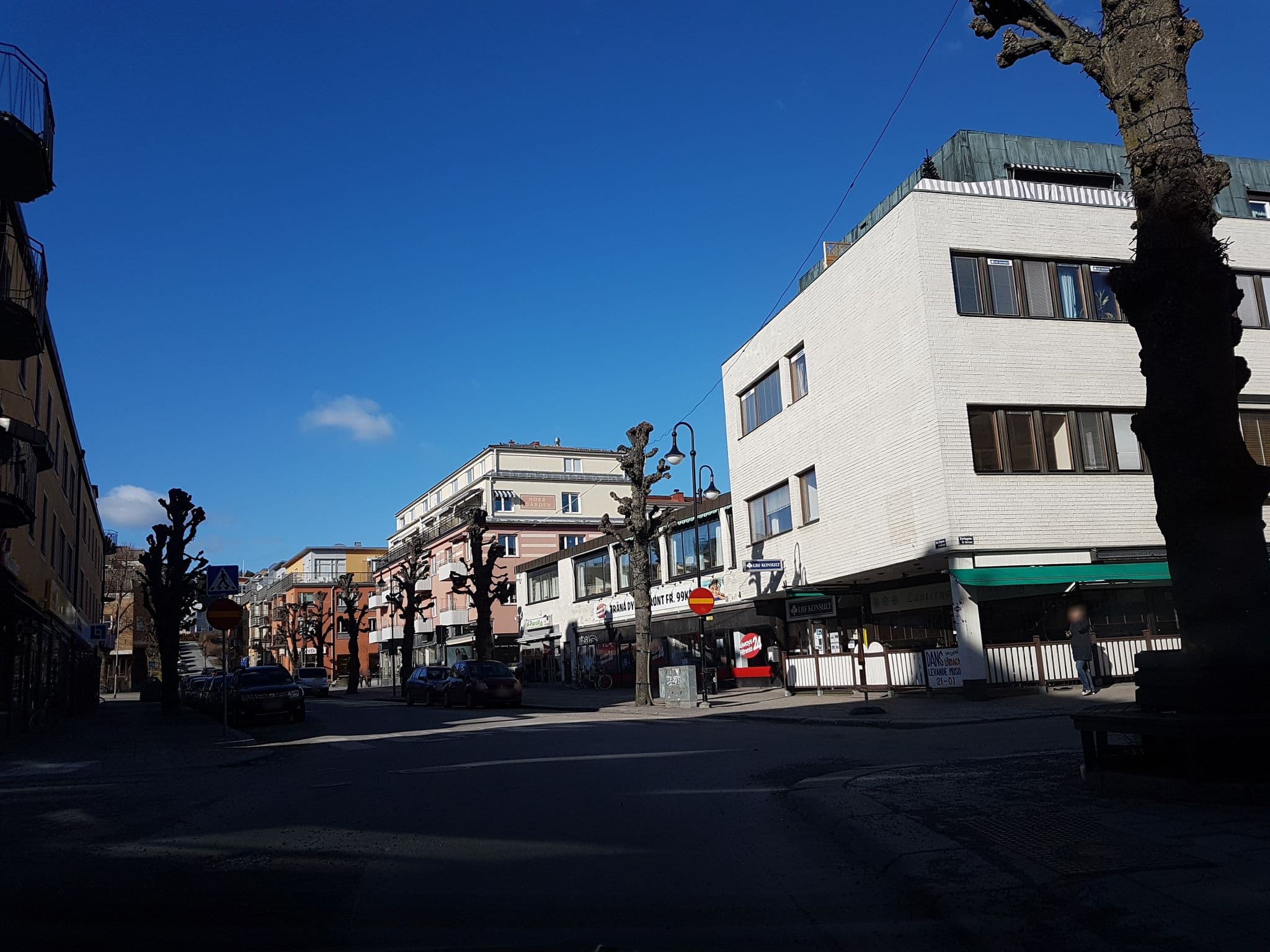 Street view near Roslagens Ros Turist, Norrtälje — © jopparn (CC BY-SA · Mapillary)