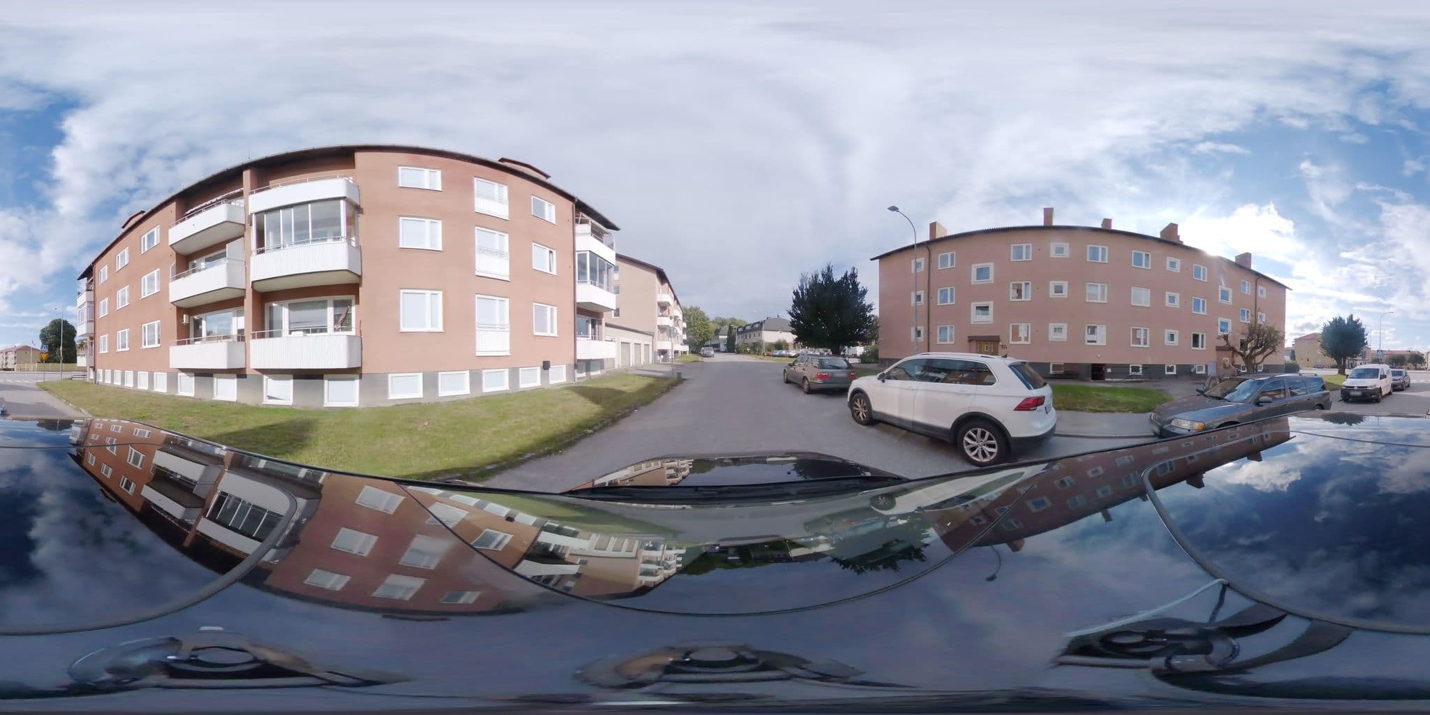 Street view near Pousada Guarapari, Norrtälje — © bruno360 (CC BY-SA · Mapillary)
