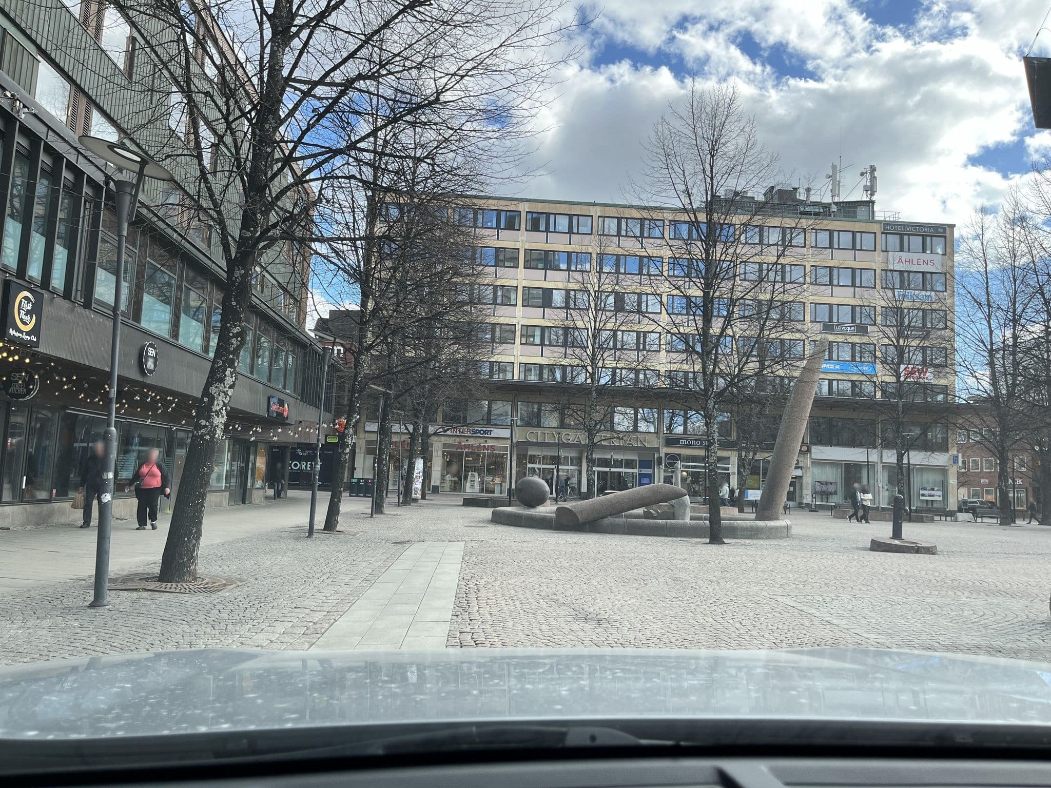 Street view near Skellefteå Hotell- och Konferens AB - Hotell Malmia, Skellefteå — © masterofnoroad (CC BY-SA · Mapillary)