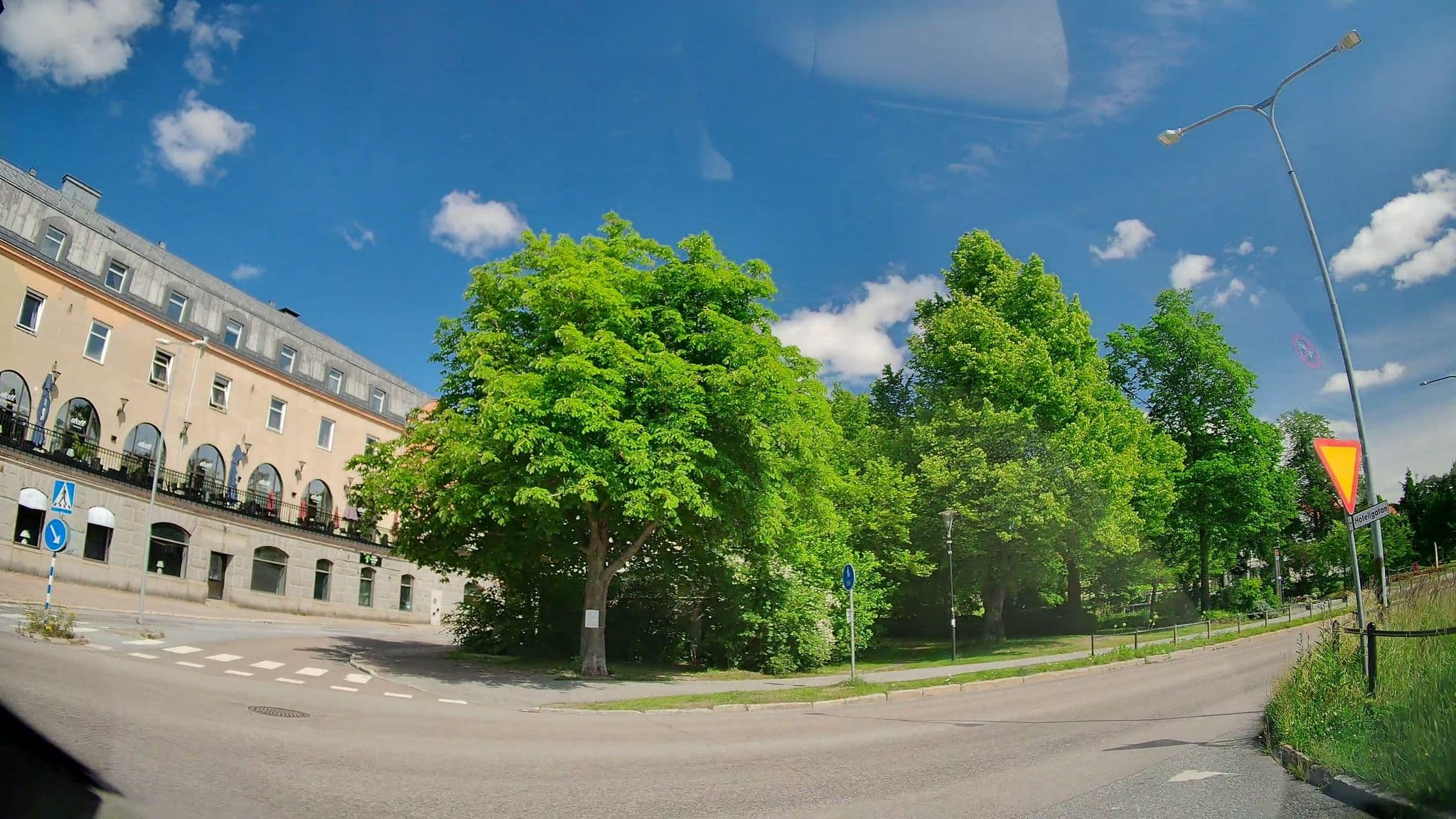 Street view near Tribe Hotel Management, Örnsköldsvik — © bruno360 (CC BY-SA · Mapillary)