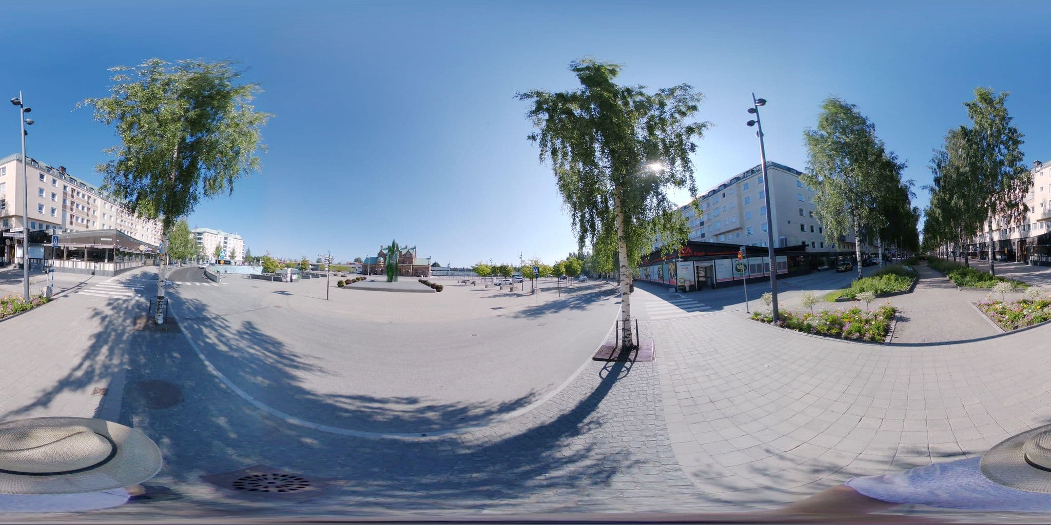 Street view near Omena Hotels Sweden, Umeå — © bruno360 (CC BY-SA · Mapillary)
