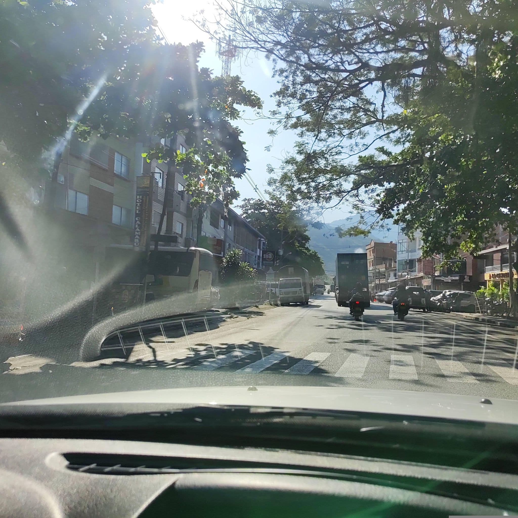 Street view near Hotel Calamaru, La Pintada — © JulySuarezUn (CC BY-SA · Mapillary)