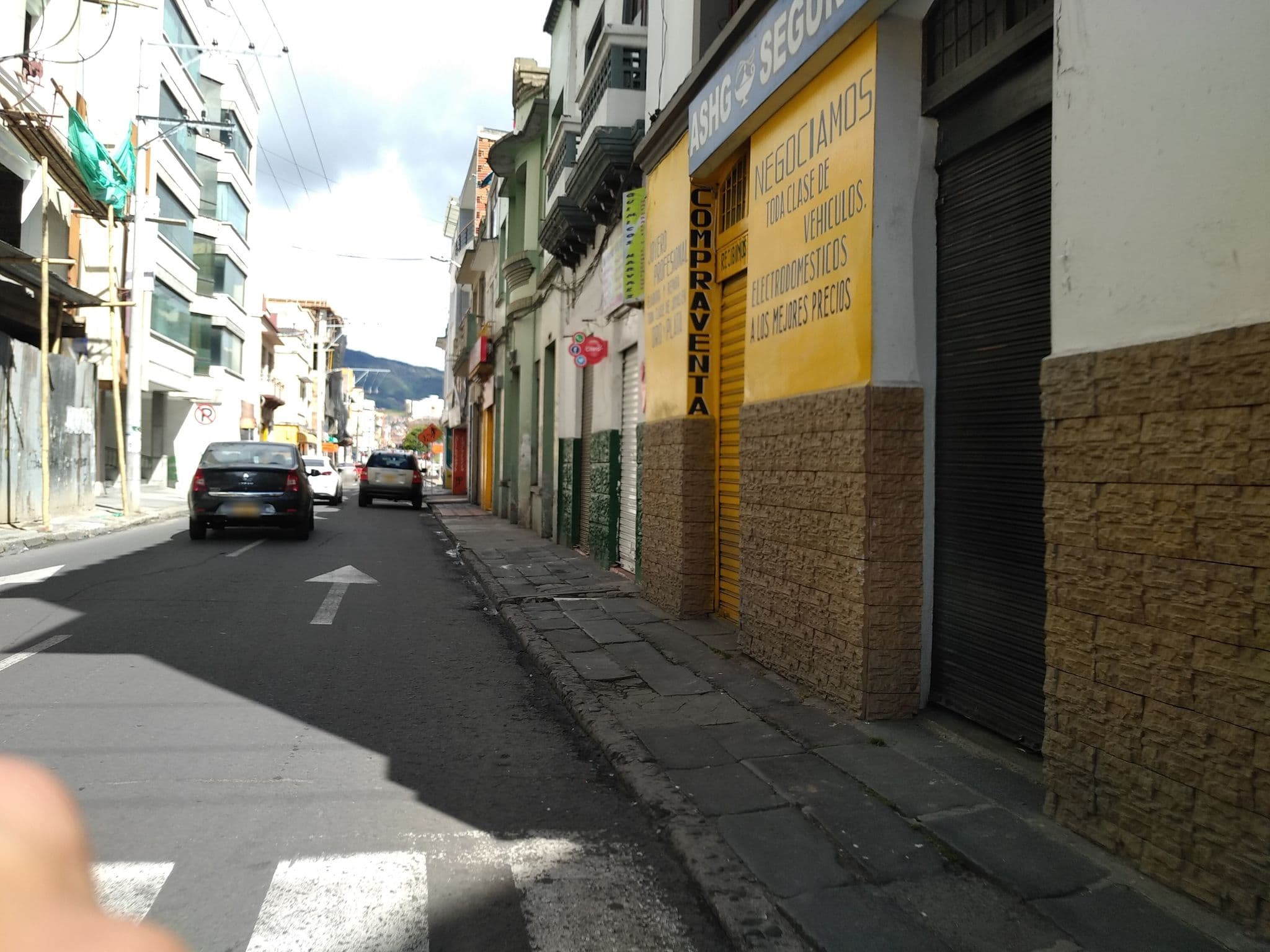 Street view near Hotel Atenas, Pasto — © nomadmapper (CC BY-SA · Mapillary)