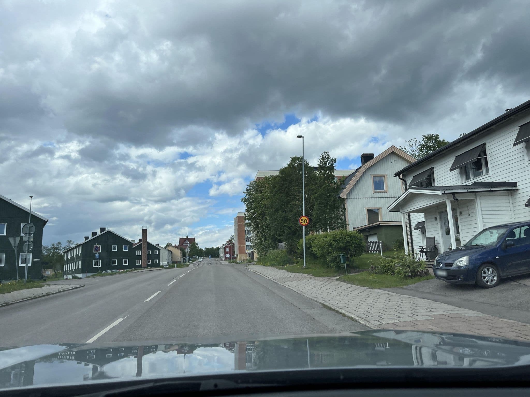 Street view near Utilis Katterjokk, Kiruna — © masterofnoroad (CC BY-SA · Mapillary)