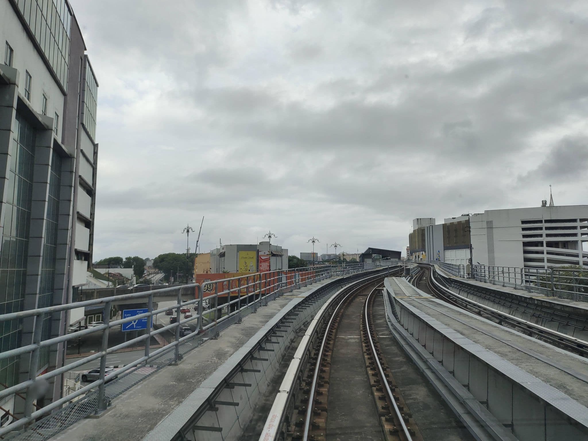 Street view near Grand Ballroom Aliya Hotel, Klang — © zh9567 (CC BY-SA · Mapillary)