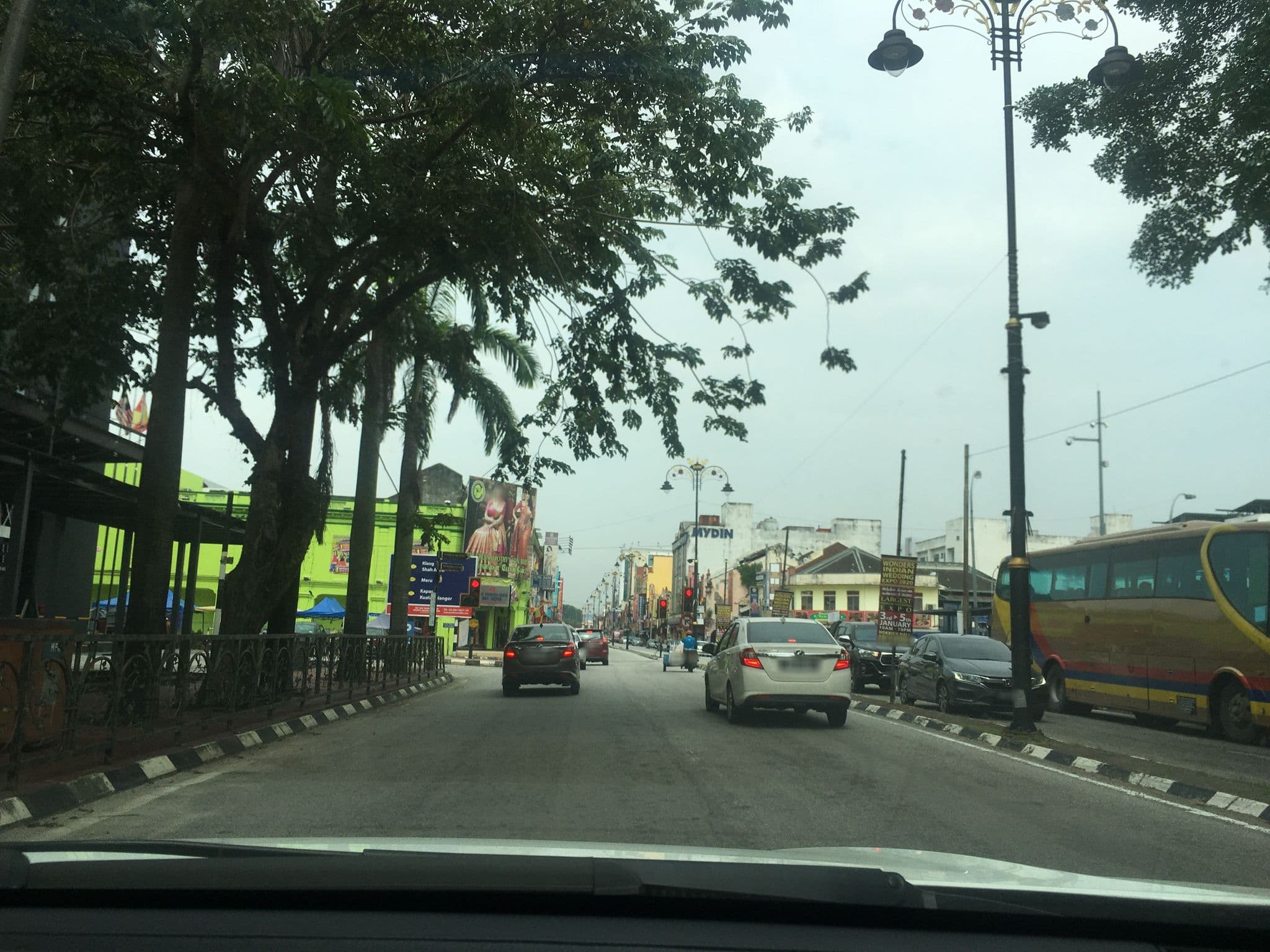 Street view near Carlton Holiday Boutique Hotel Klang, Klang — © farid93 (CC BY-SA · Mapillary)