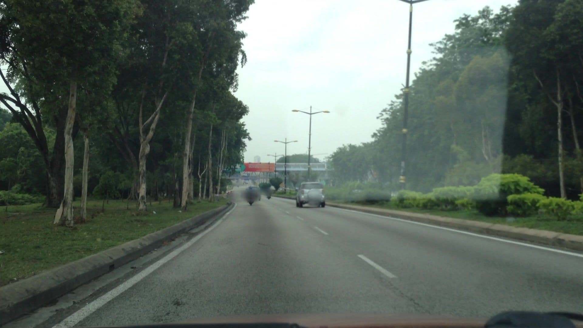 Street view near Hotel Jelai, Batu Tiga — © lvl5 (CC BY-SA · Mapillary)