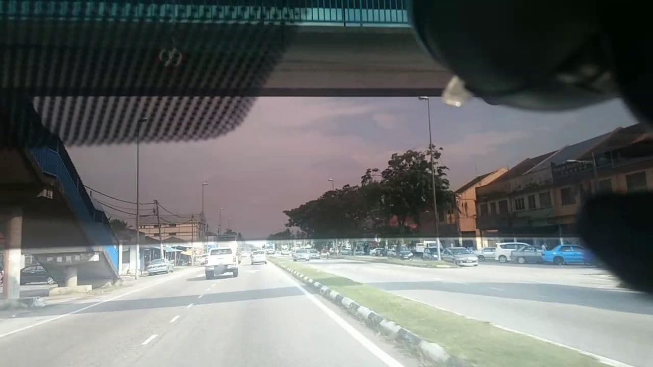 Street view near de palma hotel, Kampong Dungun — © roadroid (CC BY-SA · Mapillary)