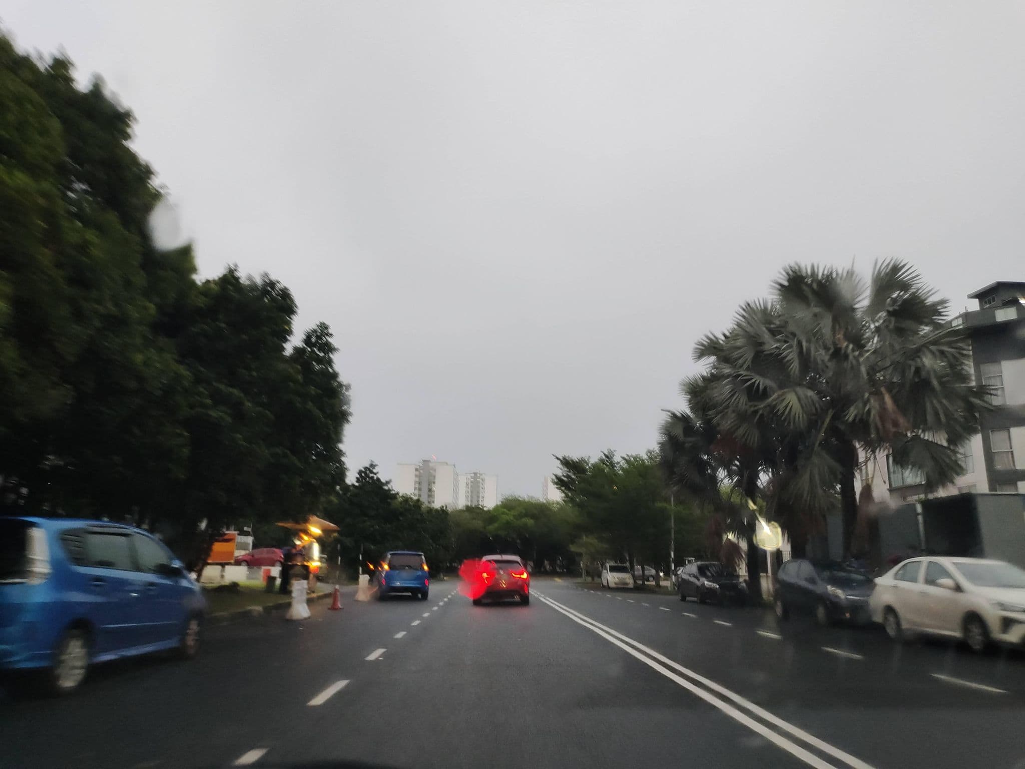 Street view near Skyloft Homestay at Puchong, Puchong — © zh9567 (CC BY-SA · Mapillary)