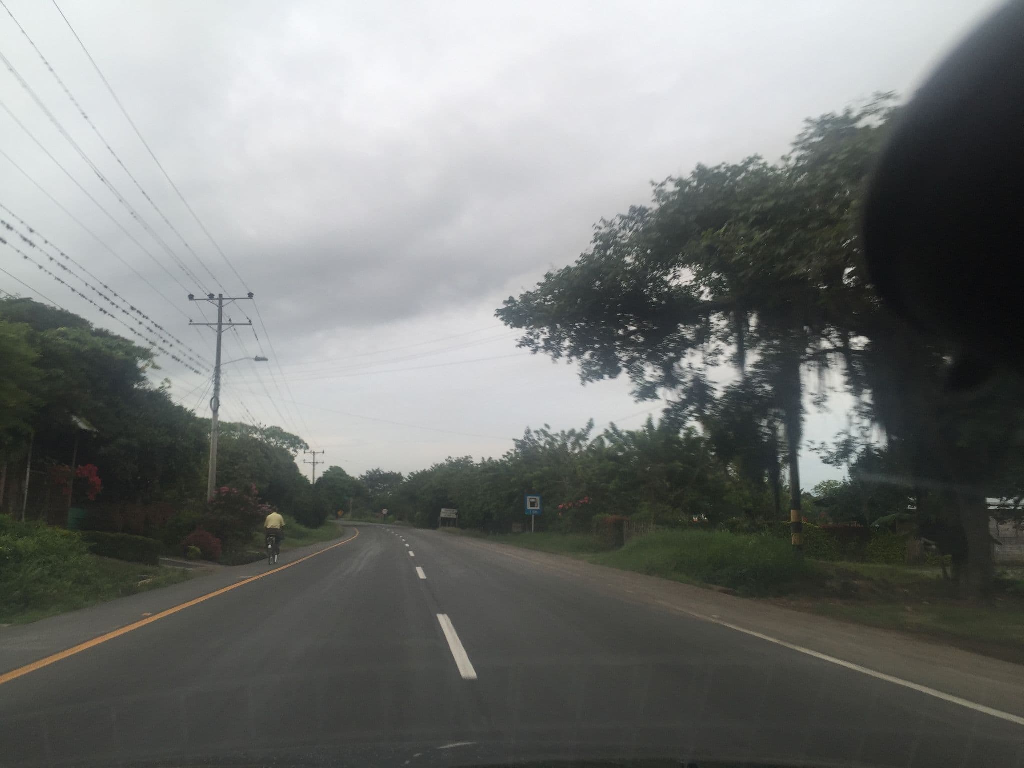 Street view near Motel Galaxias, Bugalagrande — © hk6f (CC BY-SA · Mapillary)