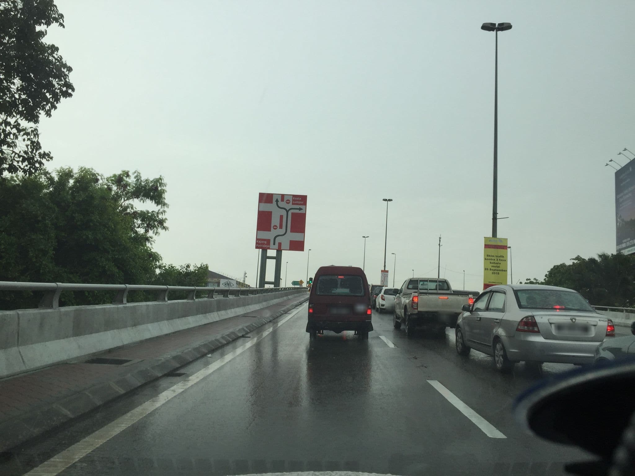Street view near Hotel sri sutra, Puchong — © riblit (CC BY-SA · Mapillary)