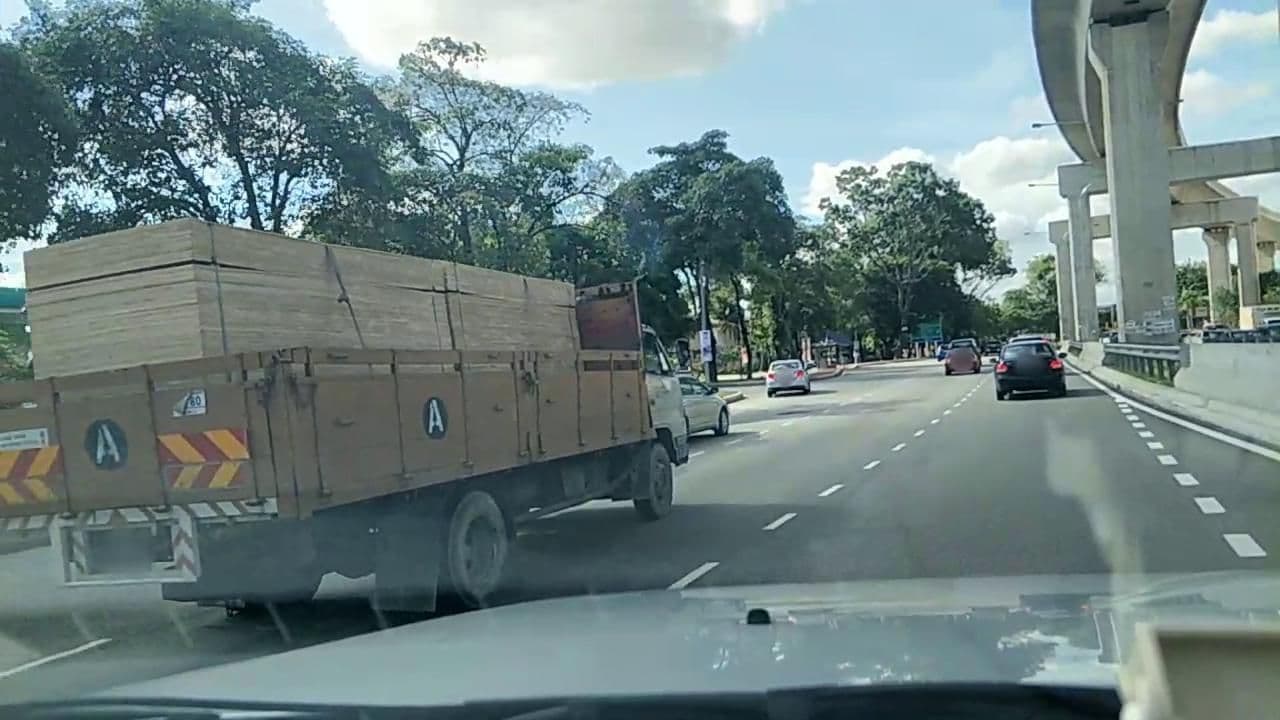 Street view near equatorial hotel, Subang Jaya — © roadroid (CC BY-SA · Mapillary)