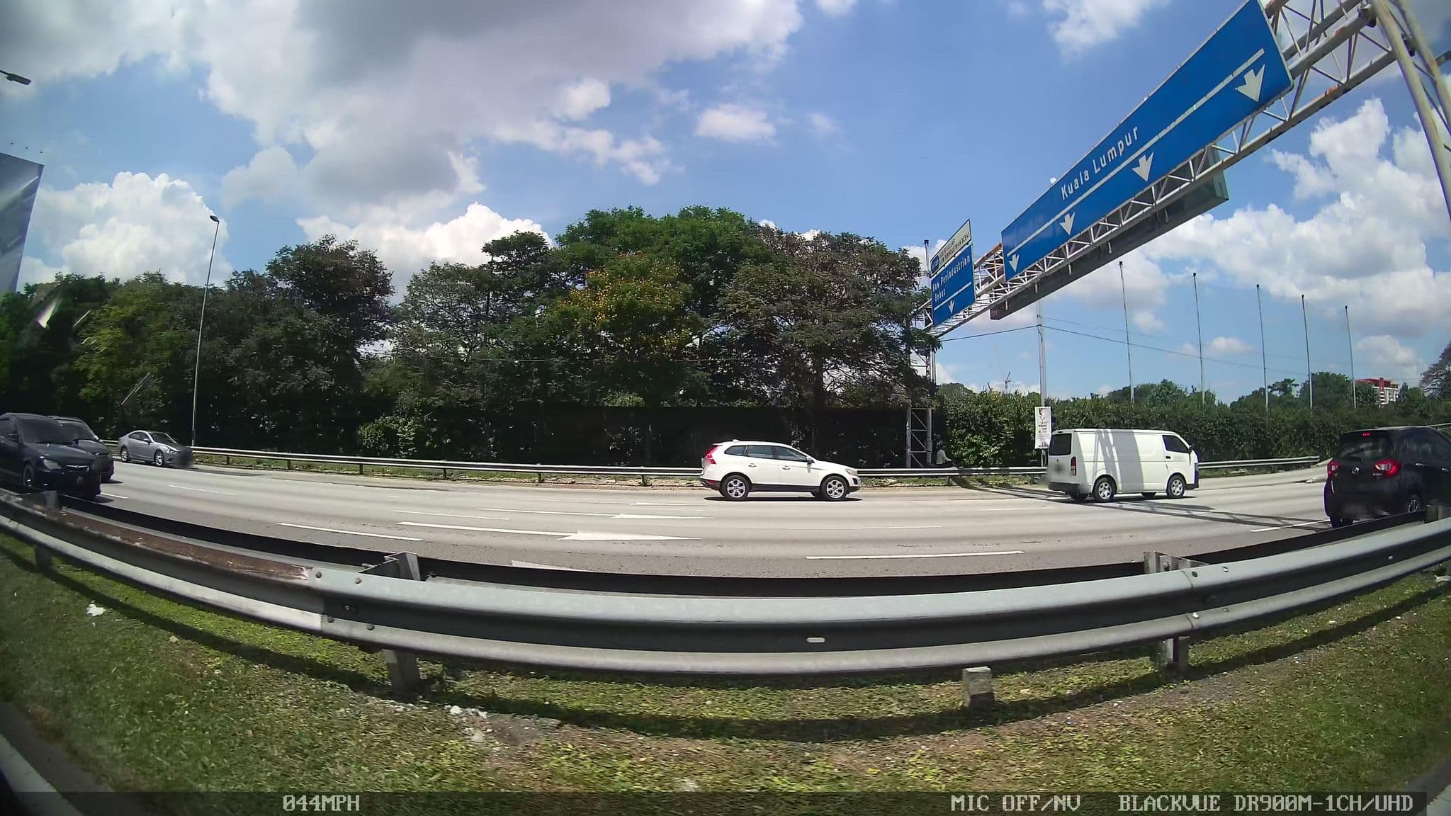 Street view near Kayangan 310 Suite, Bandar Sunway — © kaart_1 (CC BY-SA · Mapillary)
