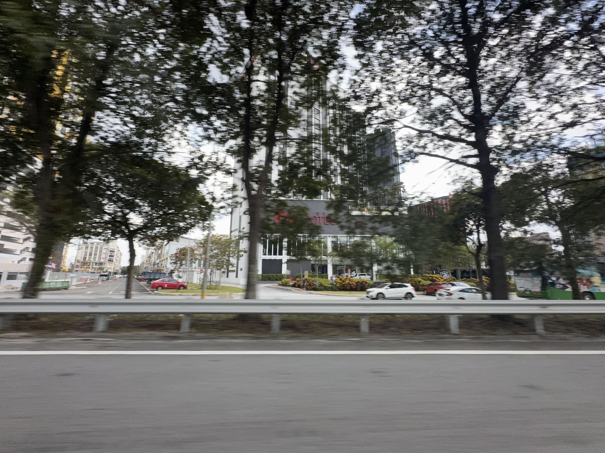 Street view near Ibis Hotel Pjcc, Bandar Sunway — © filipb (CC BY-SA · Mapillary)